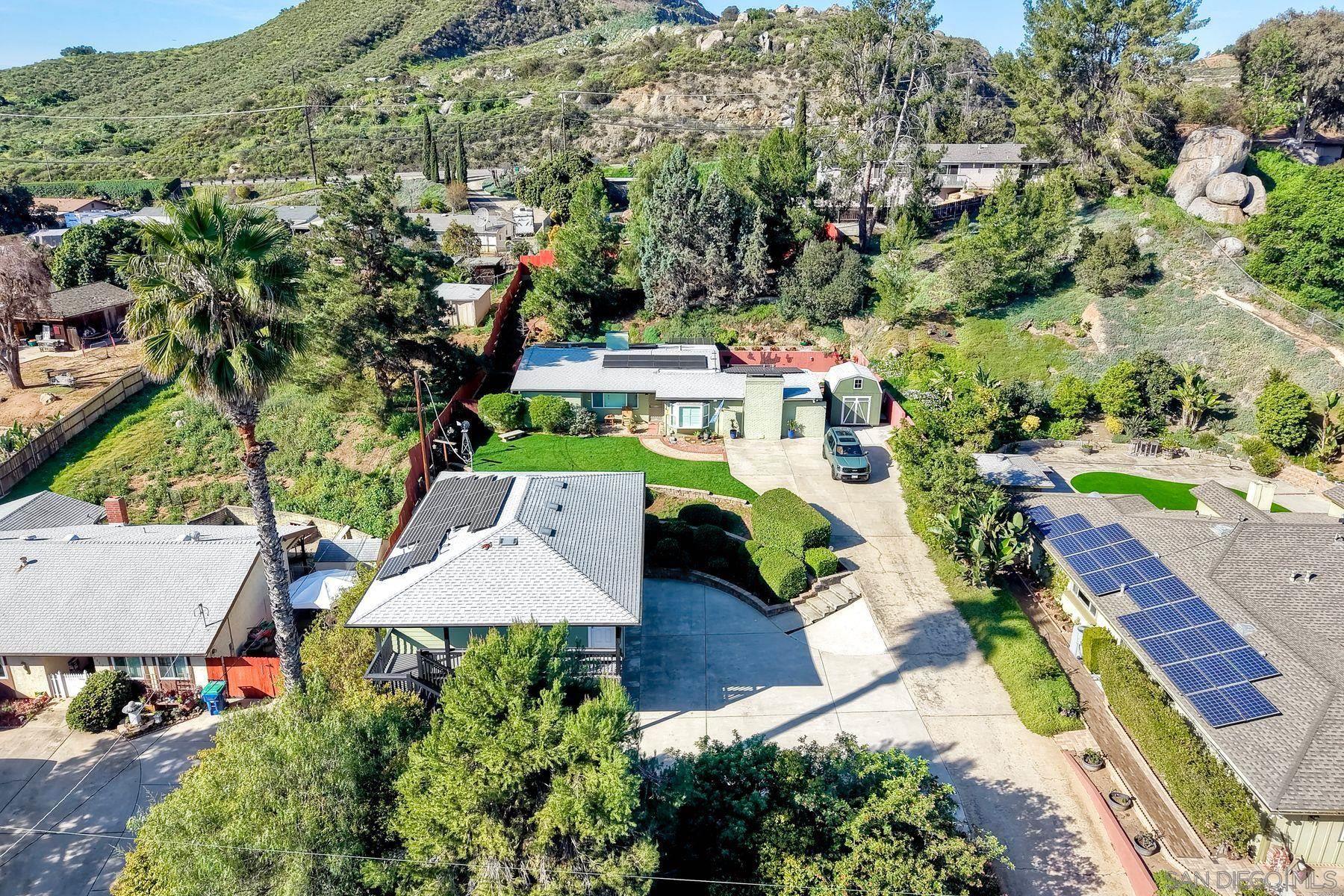 Detail Gallery Image 32 of 39 For 1912-1914  Jalisco Rd, El Cajon,  CA 92019 - 5 Beds | 3 Baths