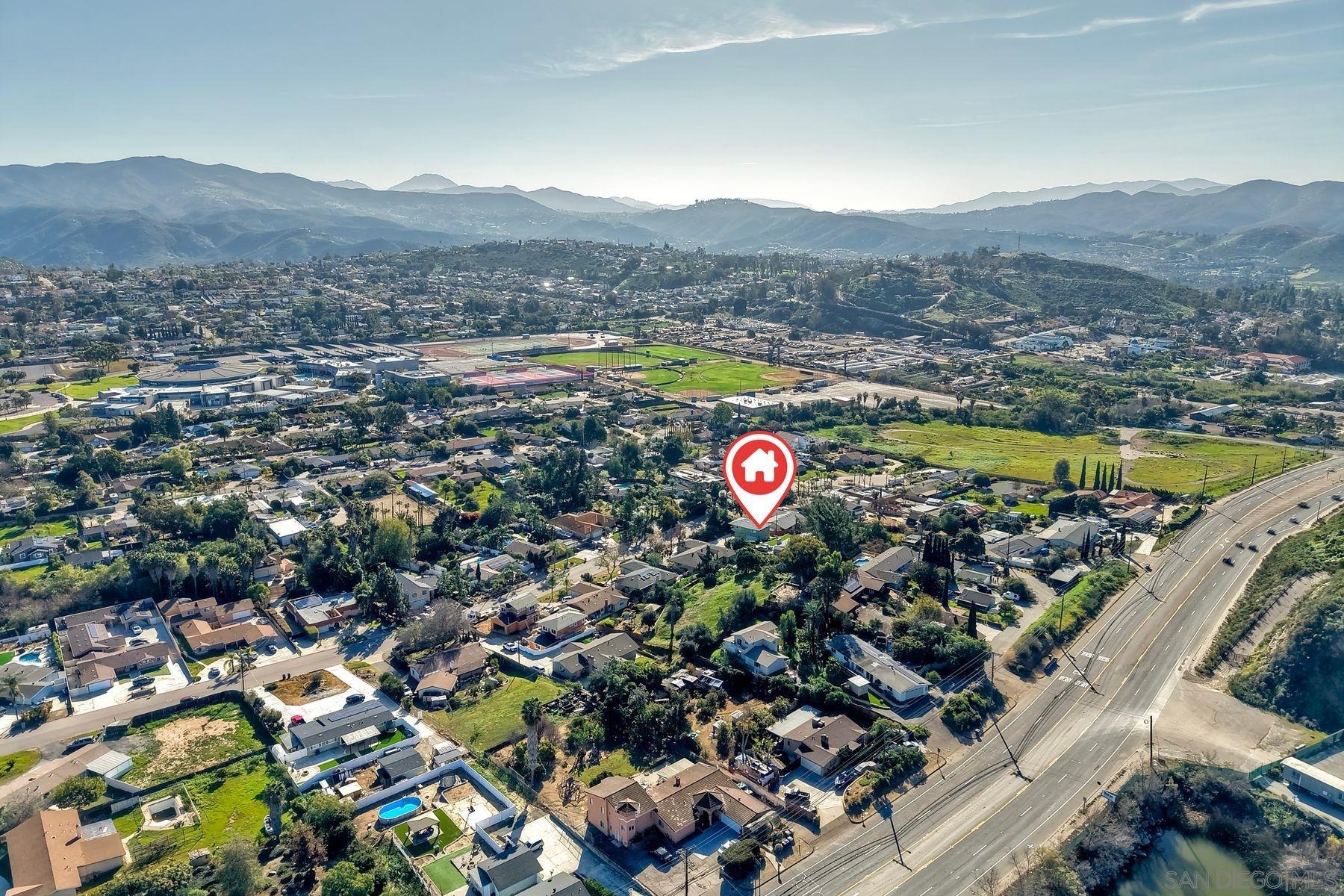 Detail Gallery Image 35 of 39 For 1912-1914  Jalisco Rd, El Cajon,  CA 92019 - 5 Beds | 3 Baths