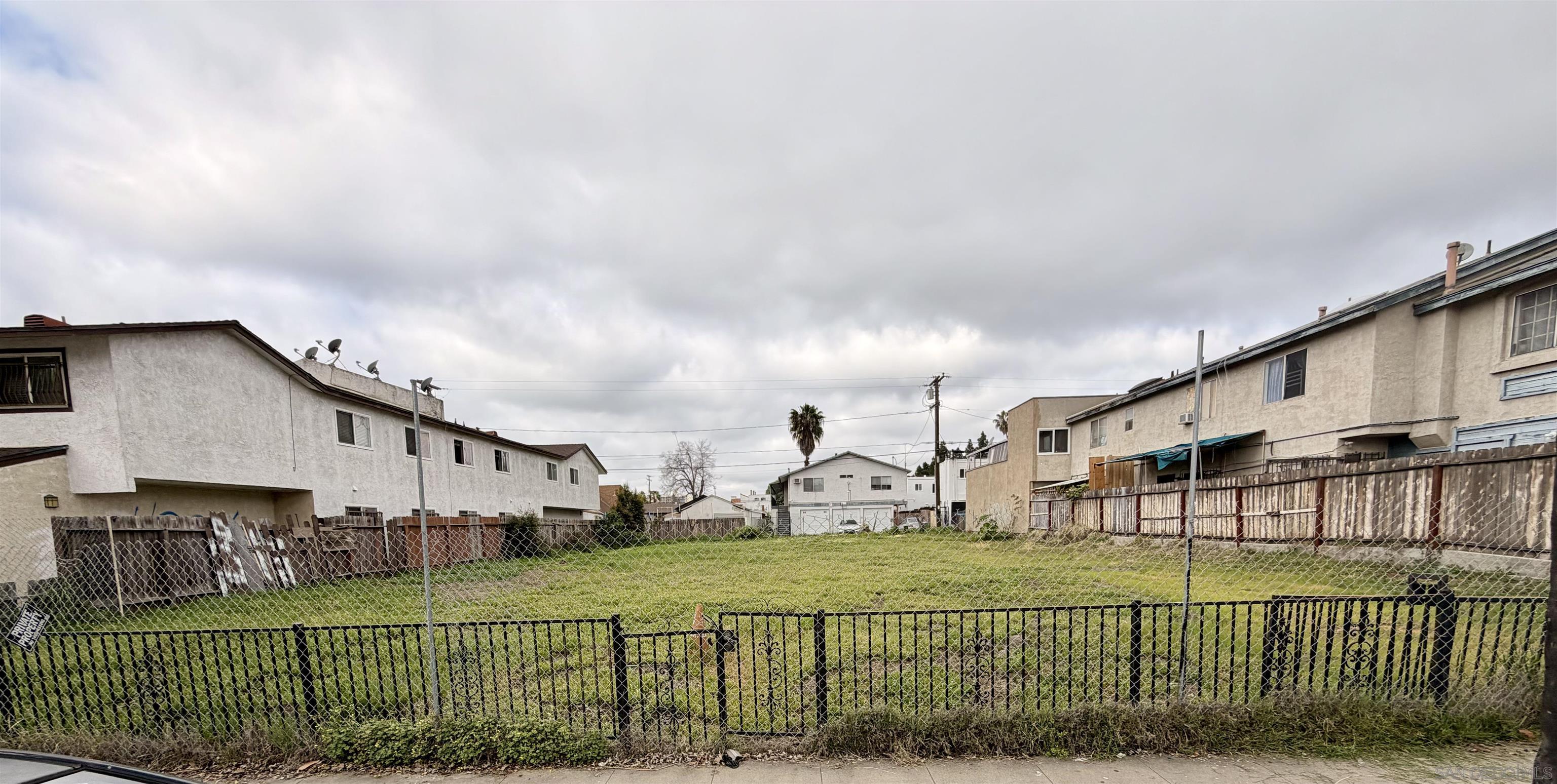 Detail Gallery Image 2 of 3 For , San Diego,  CA 92115 - – Beds | – Baths