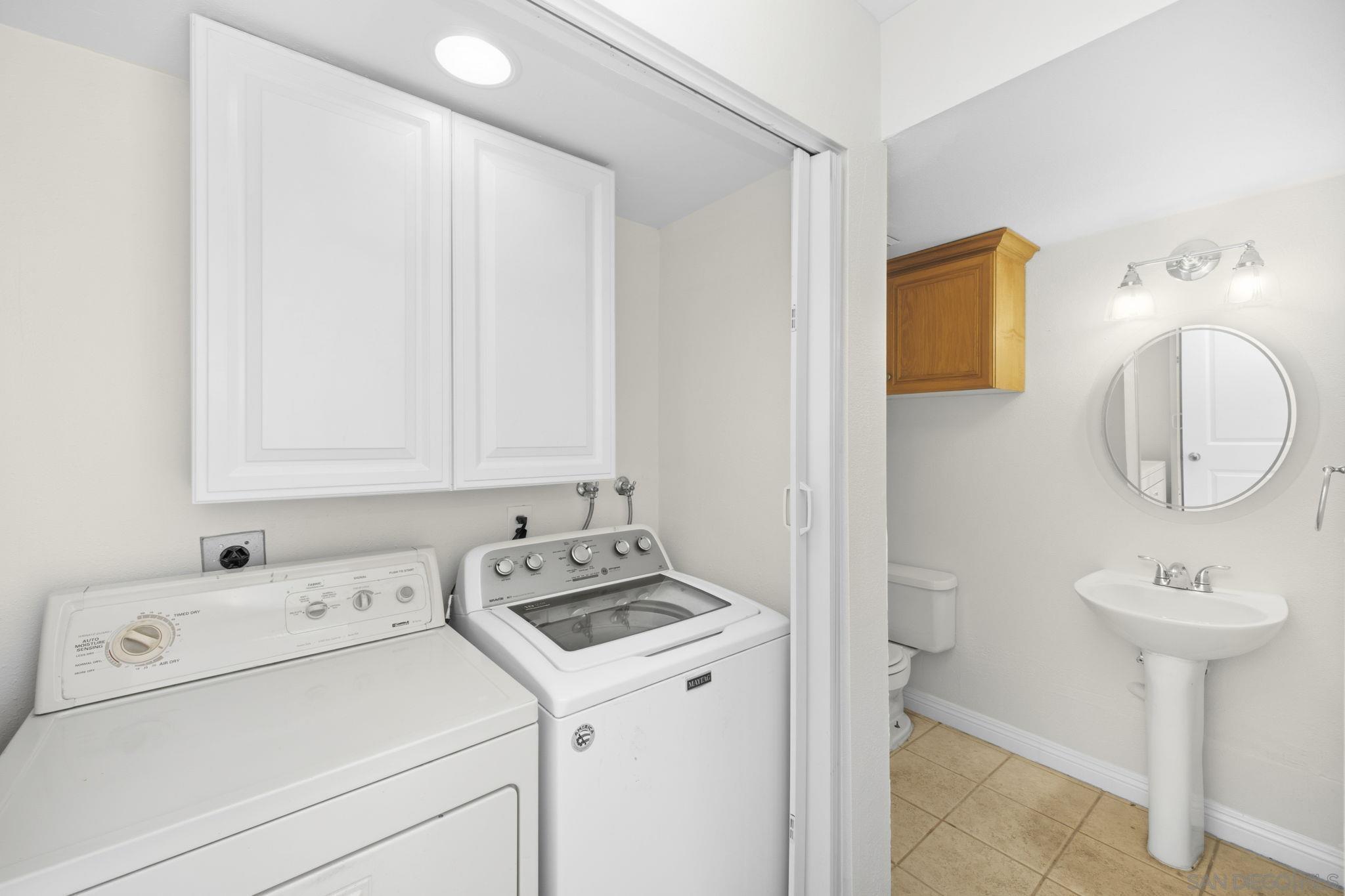 Detail Gallery Image 13 of 23 For 1683  Manzana Way, San Diego,  CA 92139 - 3 Beds | 2/1 Baths