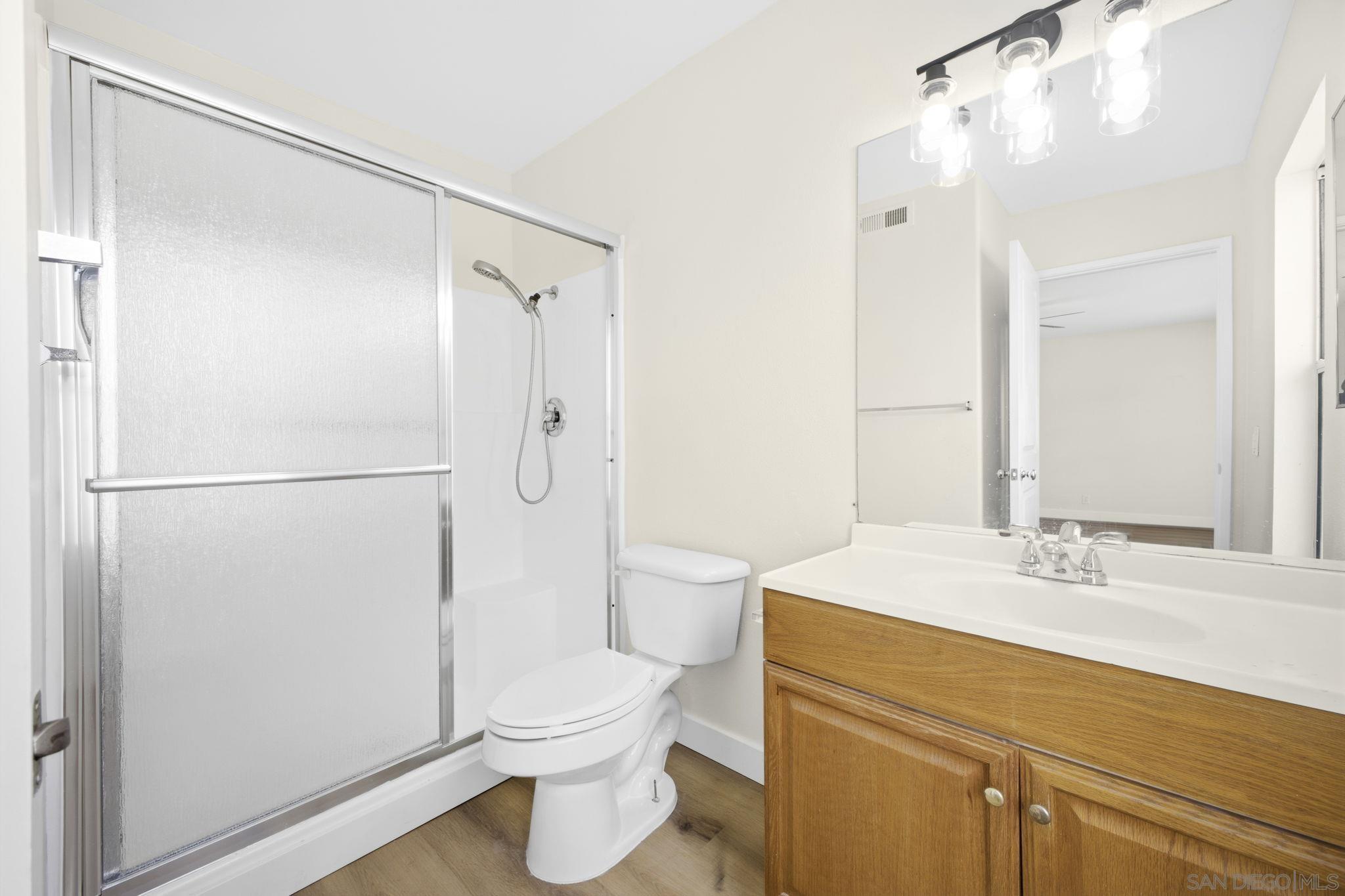 Detail Gallery Image 17 of 23 For 1683  Manzana Way, San Diego,  CA 92139 - 3 Beds | 2/1 Baths