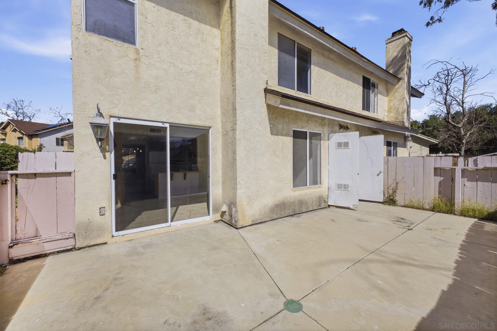 Detail Gallery Image 22 of 23 For 1683  Manzana Way, San Diego,  CA 92139 - 3 Beds | 2/1 Baths