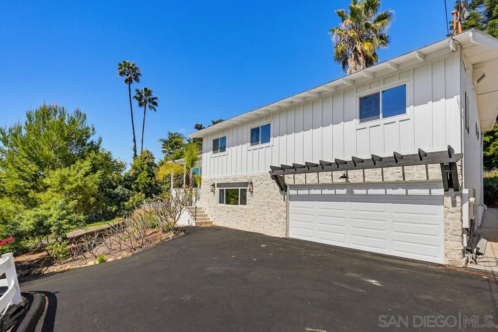 Detail Gallery Image 2 of 75 For 4410  Conrad Dr., La Mesa,  CA 91941 - 4 Beds | 2 Baths