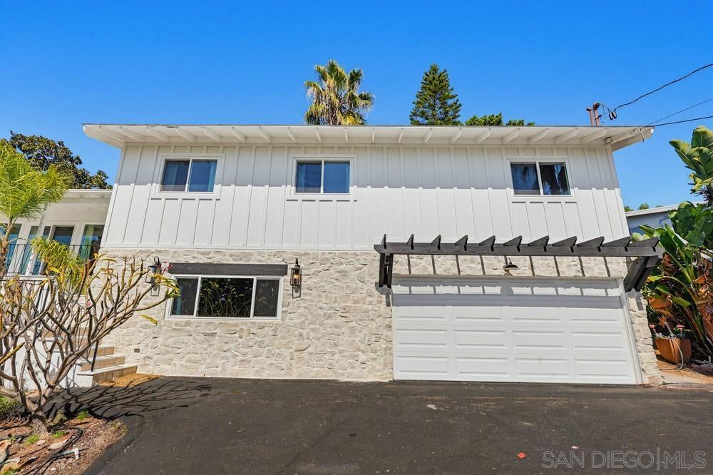 Detail Gallery Image 3 of 75 For 4410  Conrad Dr., La Mesa,  CA 91941 - 4 Beds | 2 Baths
