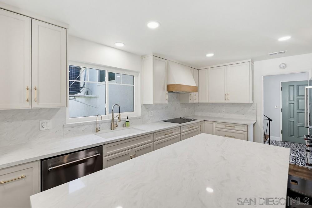 Detail Gallery Image 30 of 75 For 4410  Conrad Dr., La Mesa,  CA 91941 - 4 Beds | 2 Baths