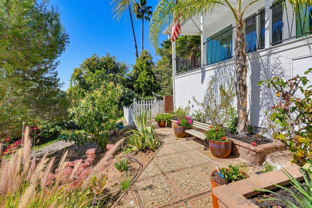 Detail Gallery Image 5 of 75 For 4410  Conrad Dr., La Mesa,  CA 91941 - 4 Beds | 2 Baths