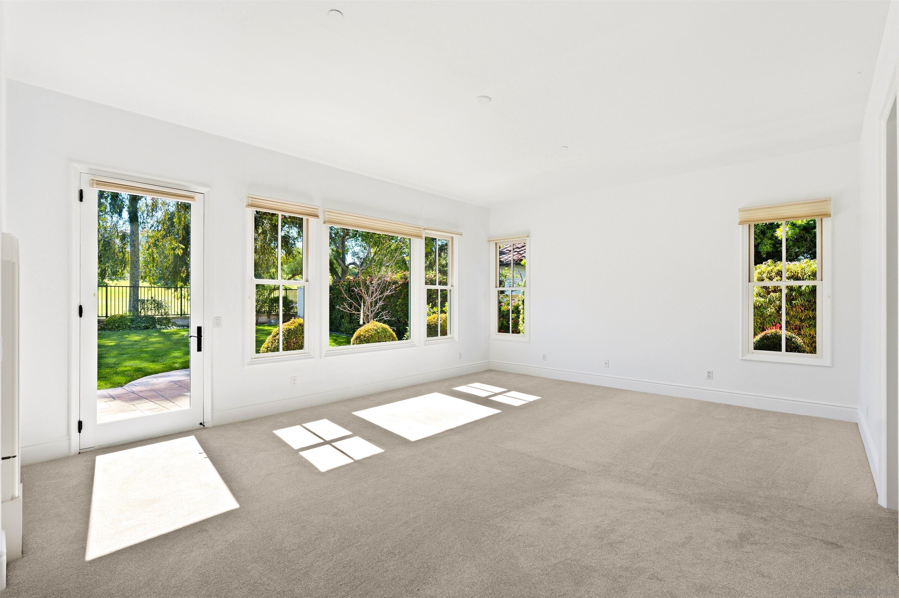 Detail Gallery Image 19 of 26 For 16889  Going My Way, San Diego,  CA 92127 - 4 Beds | 4/1 Baths