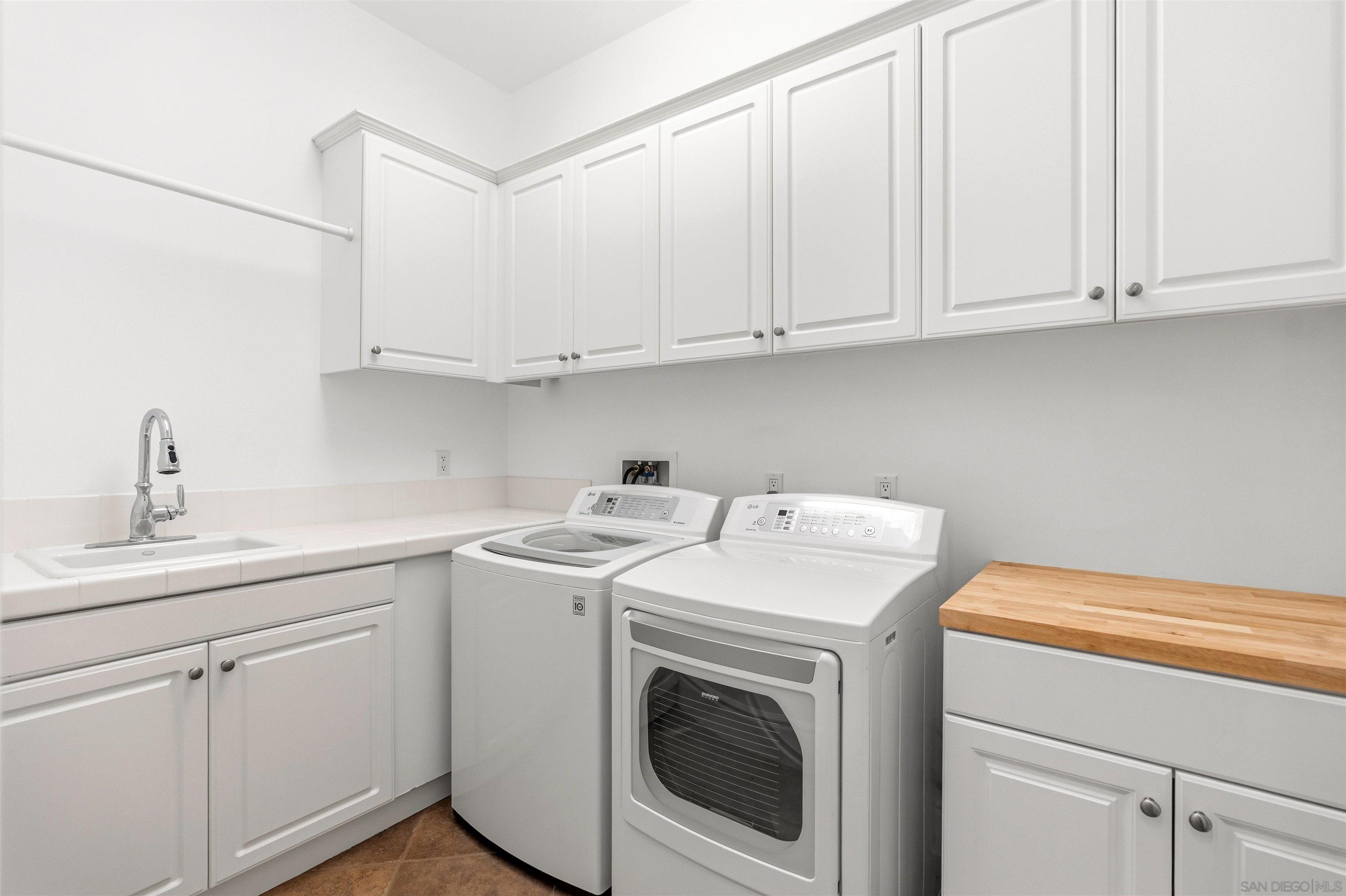 Detail Gallery Image 22 of 26 For 16889  Going My Way, San Diego,  CA 92127 - 4 Beds | 4/1 Baths