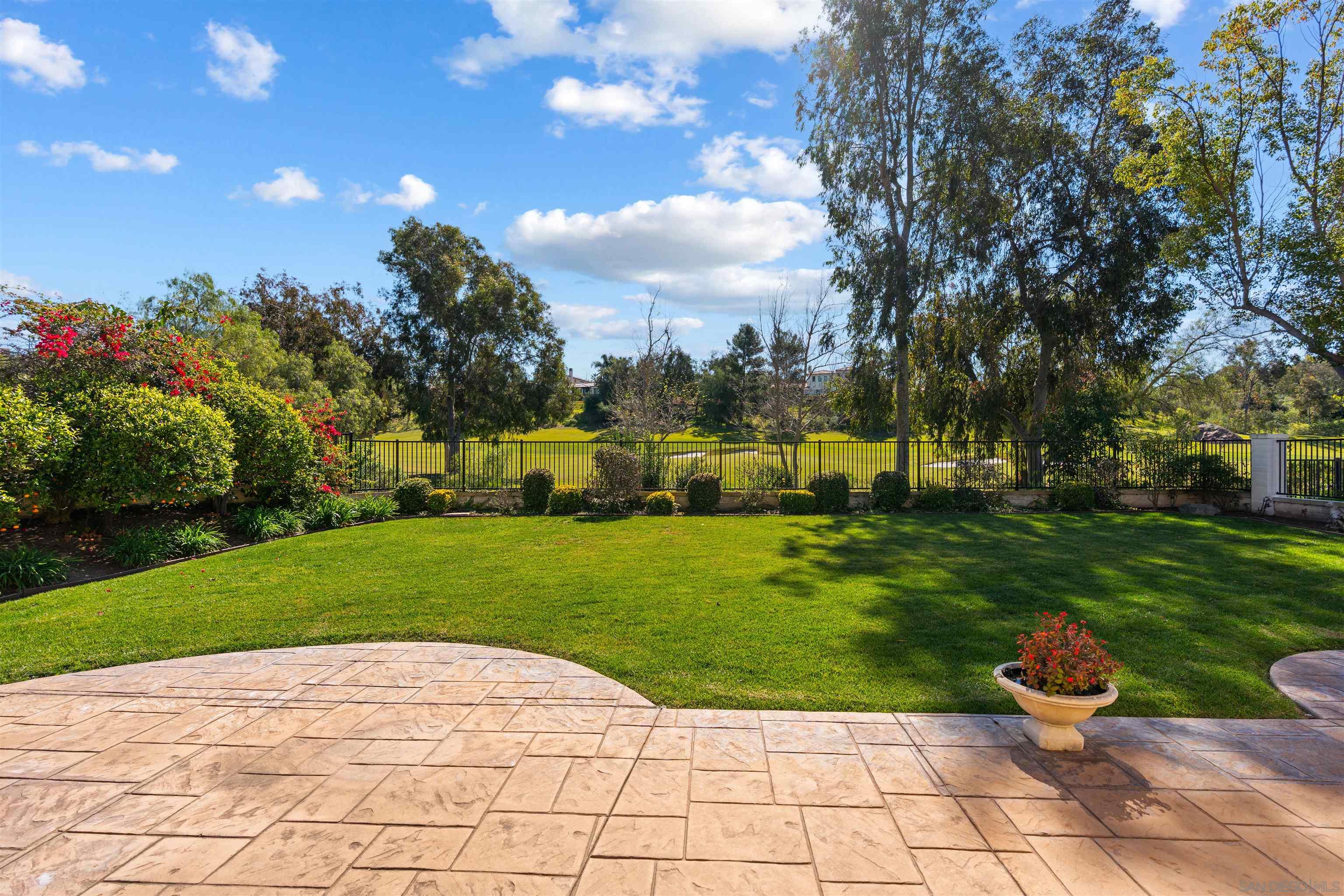 Detail Gallery Image 25 of 26 For 16889  Going My Way, San Diego,  CA 92127 - 4 Beds | 4/1 Baths