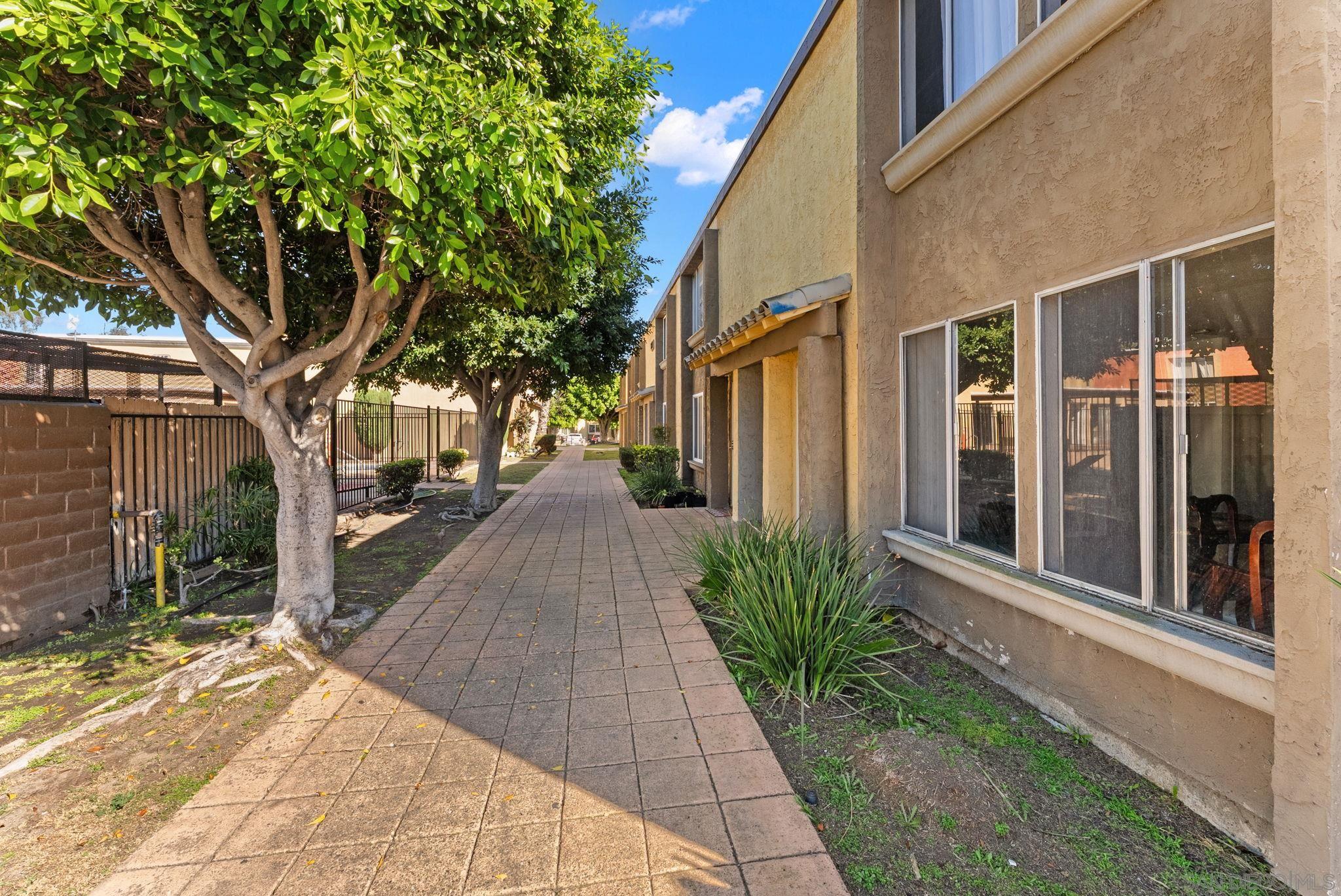 Detail Gallery Image 7 of 13 For 1641  Pentecost Way  #6,  San Diego,  CA 92105 - 1 Beds | 1 Baths