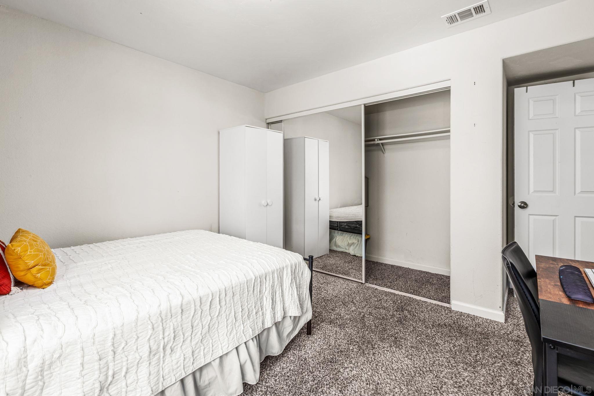 Detail Gallery Image 30 of 41 For 615  Beyer Way  #602,  San Diego,  CA 92154 - 4 Beds | 2/1 Baths