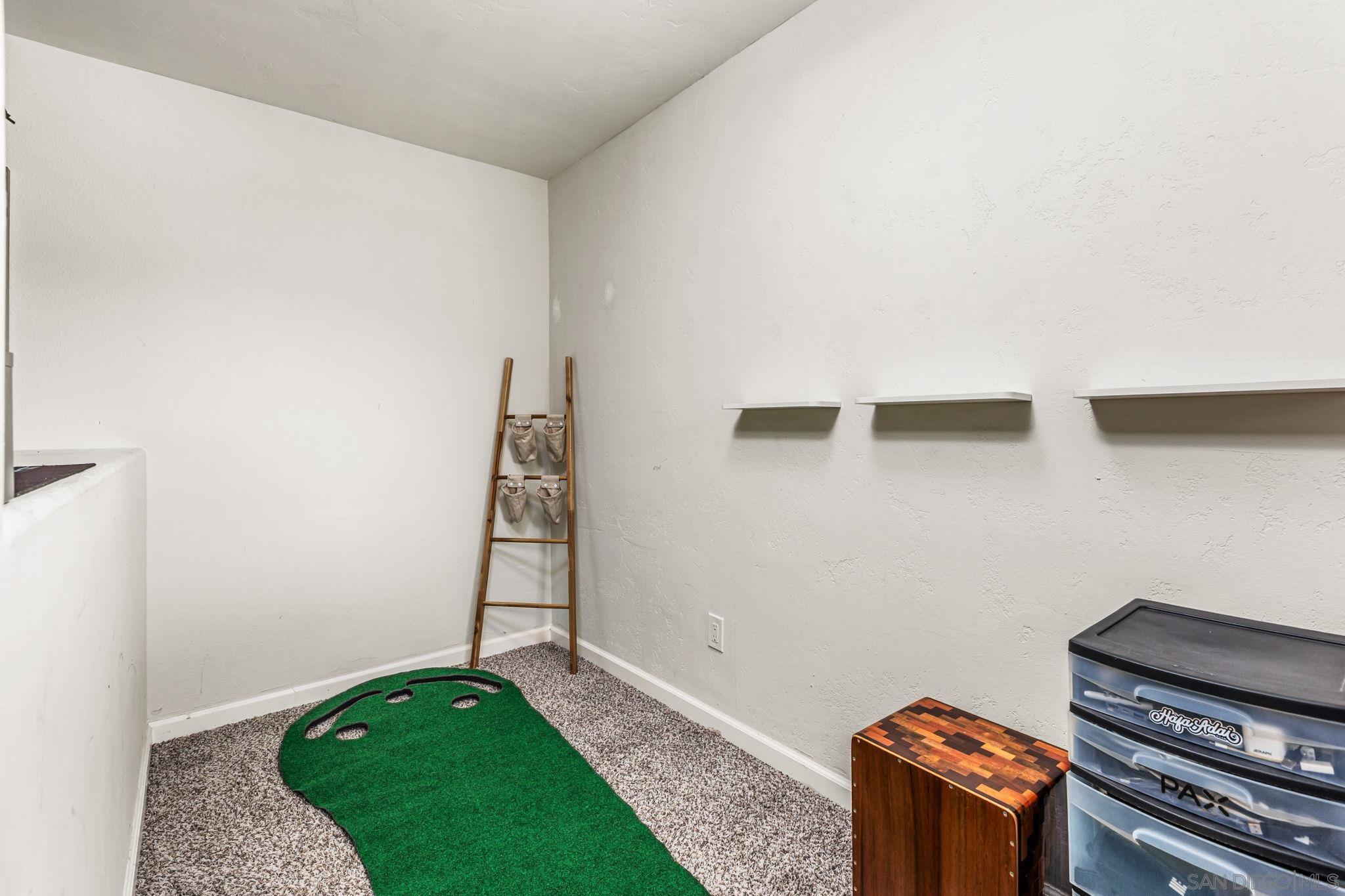 Detail Gallery Image 32 of 41 For 615  Beyer Way  #602,  San Diego,  CA 92154 - 4 Beds | 2/1 Baths