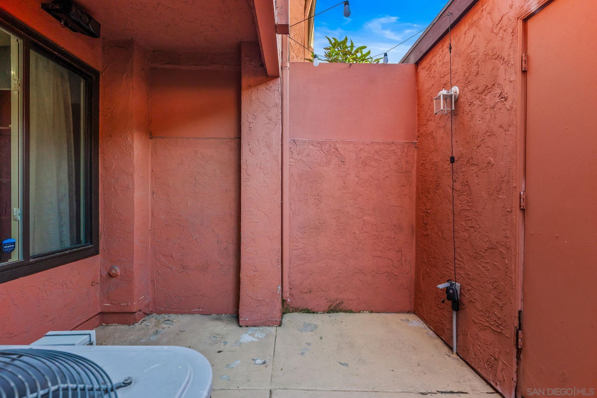Detail Gallery Image 36 of 41 For 615  Beyer Way  #602,  San Diego,  CA 92154 - 4 Beds | 2/1 Baths