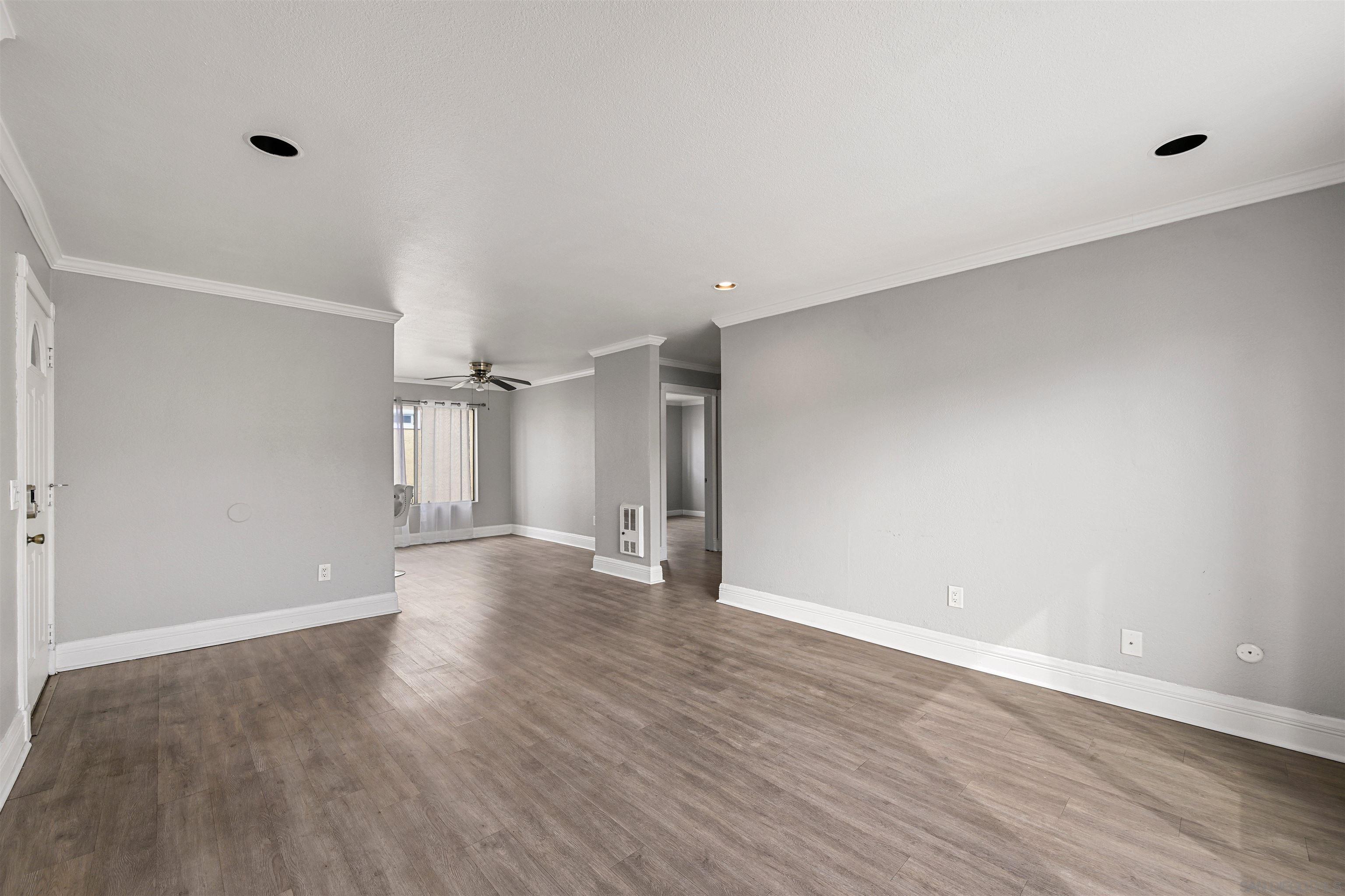 Detail Gallery Image 4 of 17 For 1643  Pentecost Way  #4,  San Diego,  CA 92105 - 2 Beds | 1 Baths