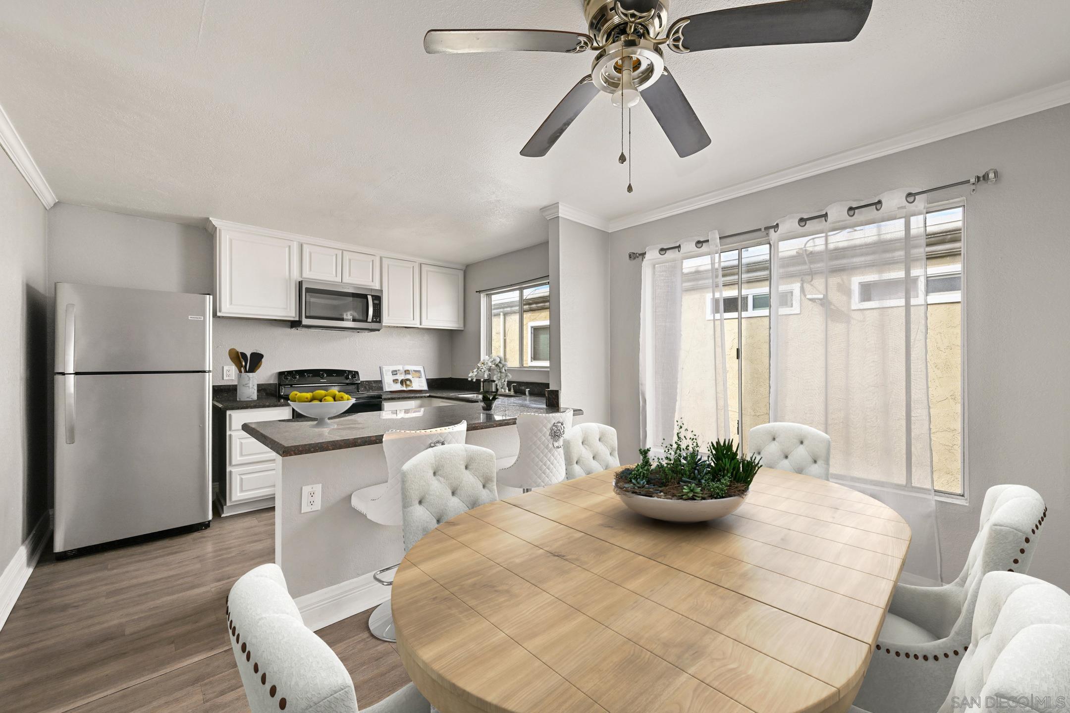 Detail Gallery Image 7 of 17 For 1643  Pentecost Way  #4,  San Diego,  CA 92105 - 2 Beds | 1 Baths