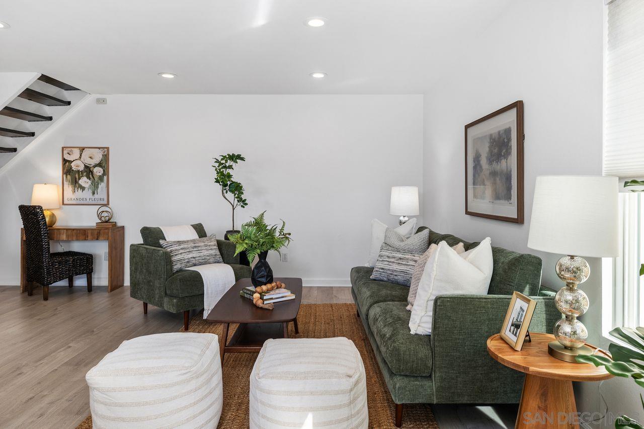 Detail Gallery Image 4 of 41 For 4062  Mount Acadia, San Diego,  CA 92111 - 2 Beds | 1/1 Baths