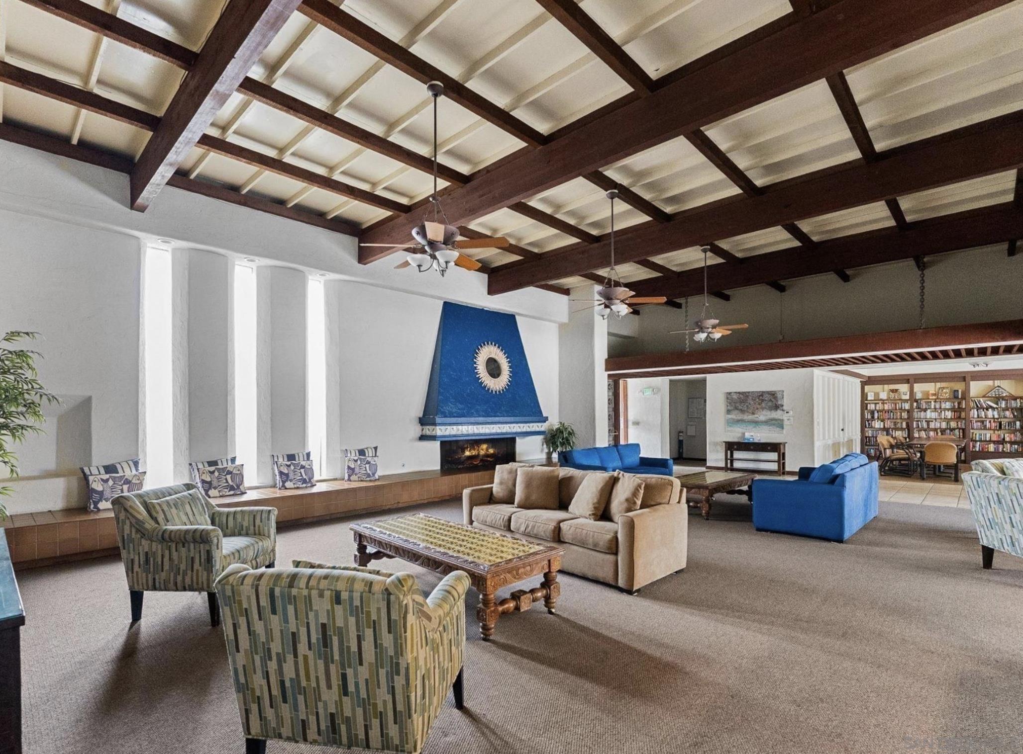 Detail Gallery Image 34 of 41 For 4062  Mount Acadia, San Diego,  CA 92111 - 2 Beds | 1/1 Baths