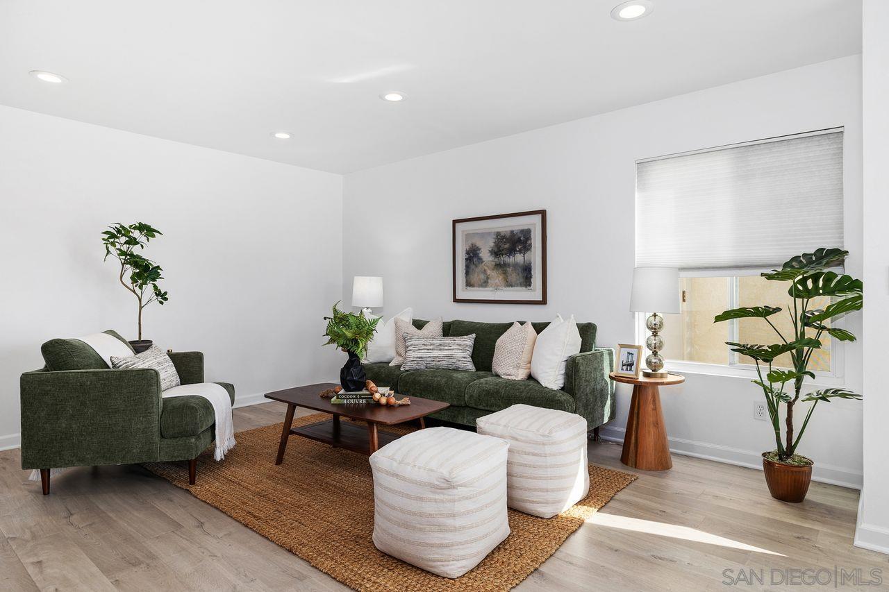 Detail Gallery Image 5 of 41 For 4062  Mount Acadia, San Diego,  CA 92111 - 2 Beds | 1/1 Baths