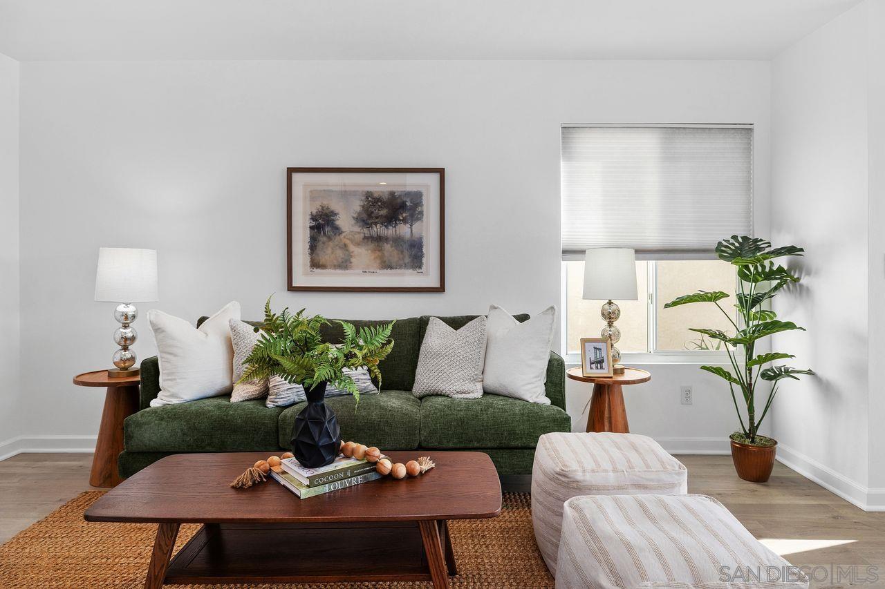 Detail Gallery Image 6 of 41 For 4062  Mount Acadia, San Diego,  CA 92111 - 2 Beds | 1/1 Baths