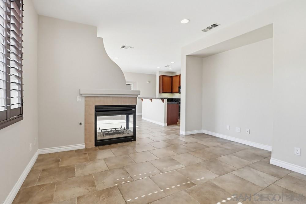 Detail Gallery Image 19 of 50 For 1461  Caminito Sardinia  #1,  Chula Vista,  CA 91915 - 3 Beds | 2 Baths