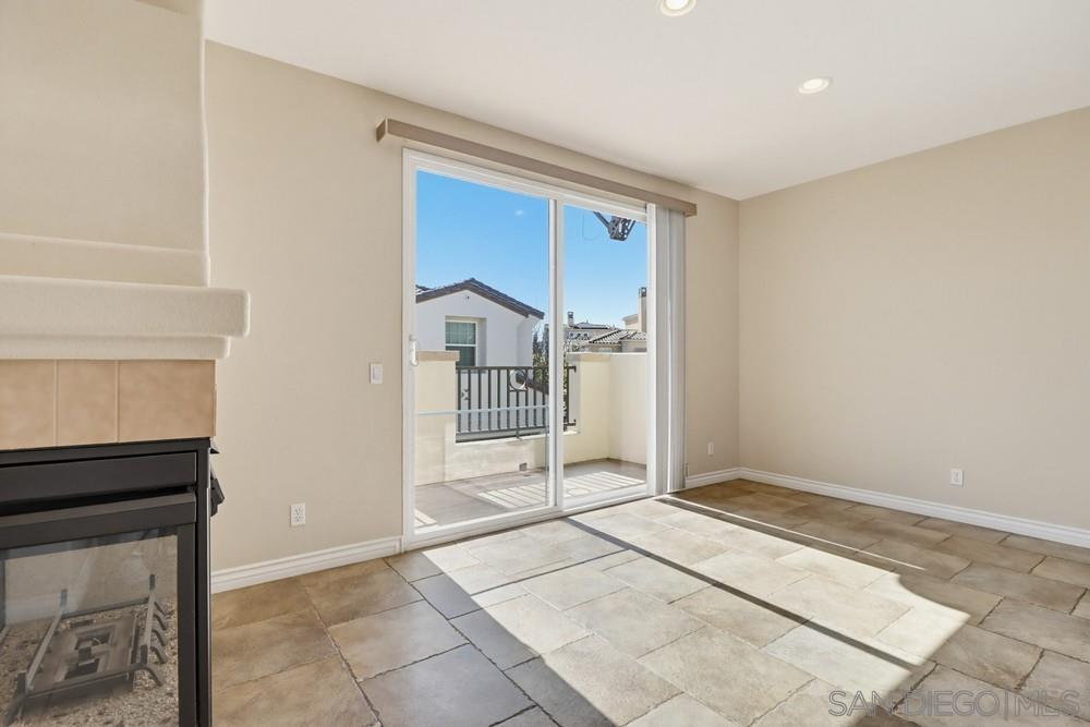 Detail Gallery Image 10 of 50 For 1461  Caminito Sardinia  #1,  Chula Vista,  CA 91915 - 3 Beds | 2 Baths
