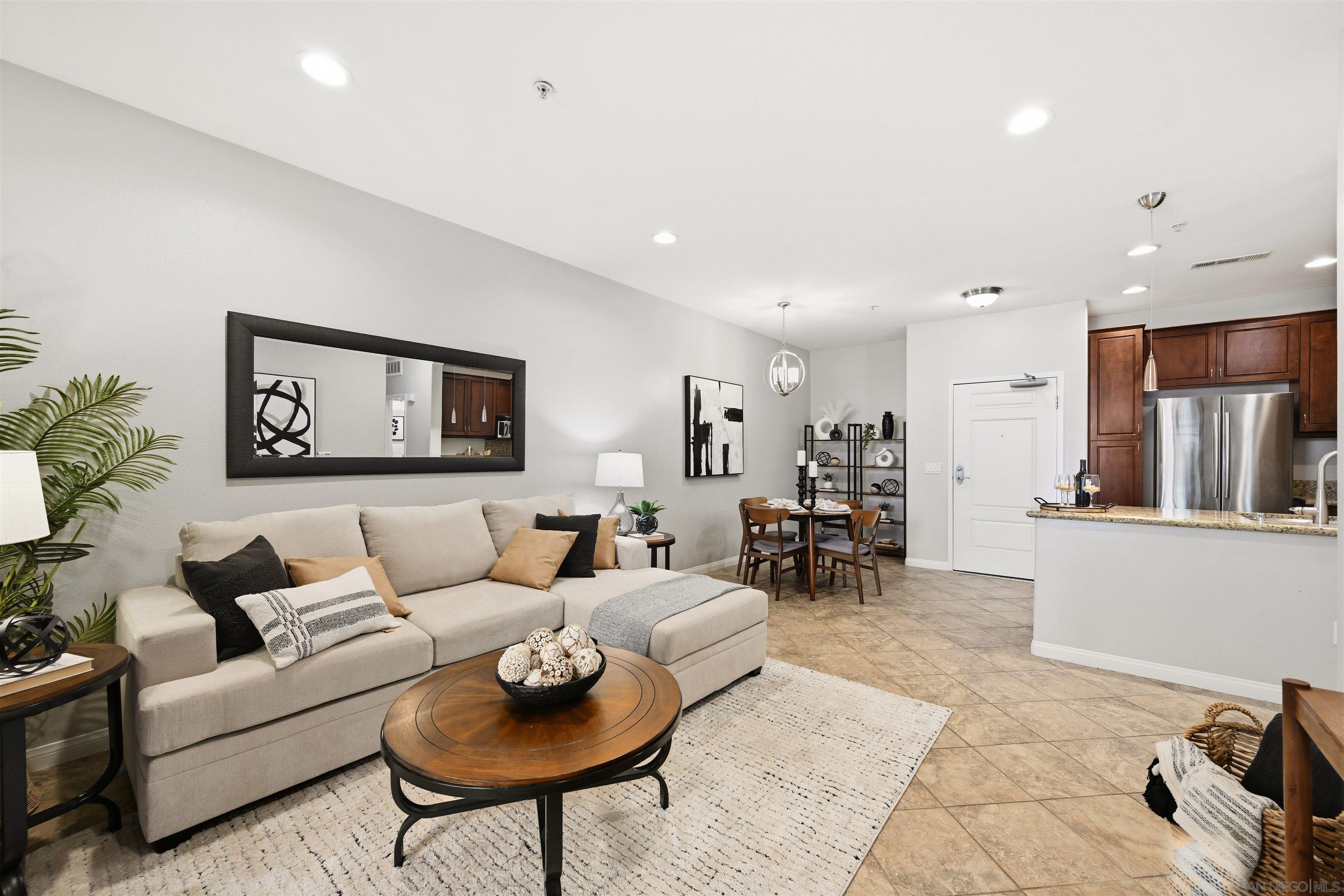 Front Image Thumbnail for SD260005081