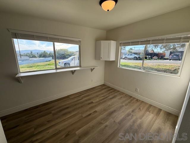 Detail Gallery Image 6 of 23 For 28150  West Drive, Sun City,  CA 92587 - 3 Beds | 2 Baths