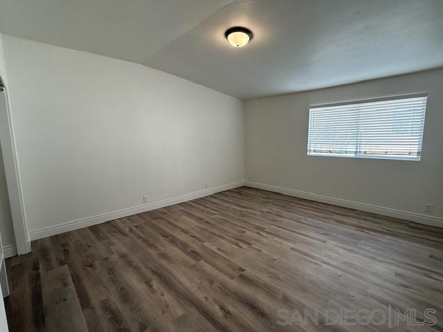 Detail Gallery Image 8 of 23 For 28150  West Drive, Sun City,  CA 92587 - 3 Beds | 2 Baths