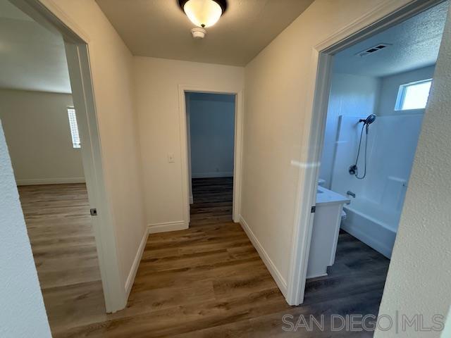 Detail Gallery Image 10 of 23 For 28150  West Drive, Sun City,  CA 92587 - 3 Beds | 2 Baths