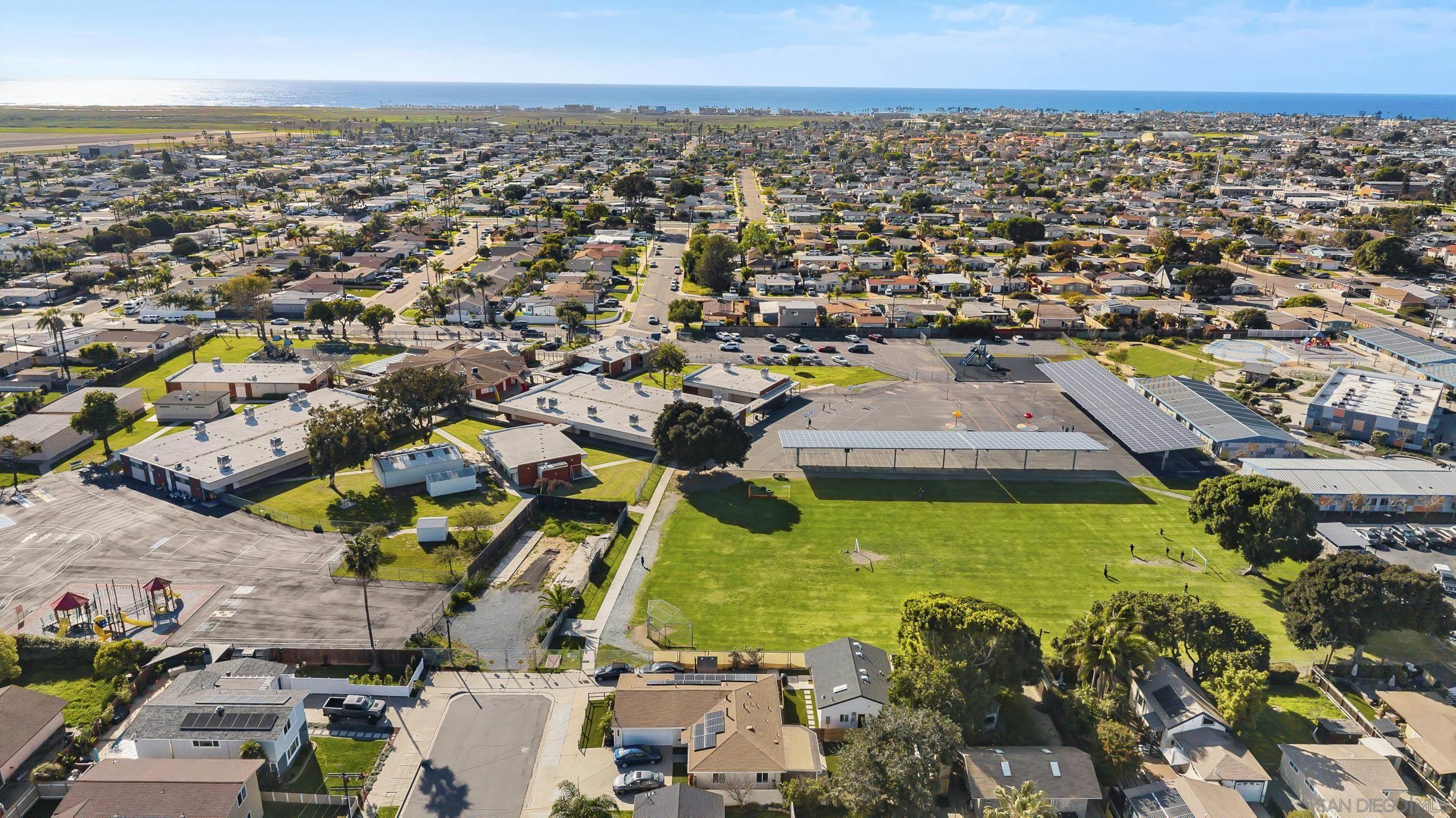 Detail Gallery Image 22 of 22 For 1096  Grove Avenue, Imperial Beach,  CA 91932 - 5 Beds | 3 Baths