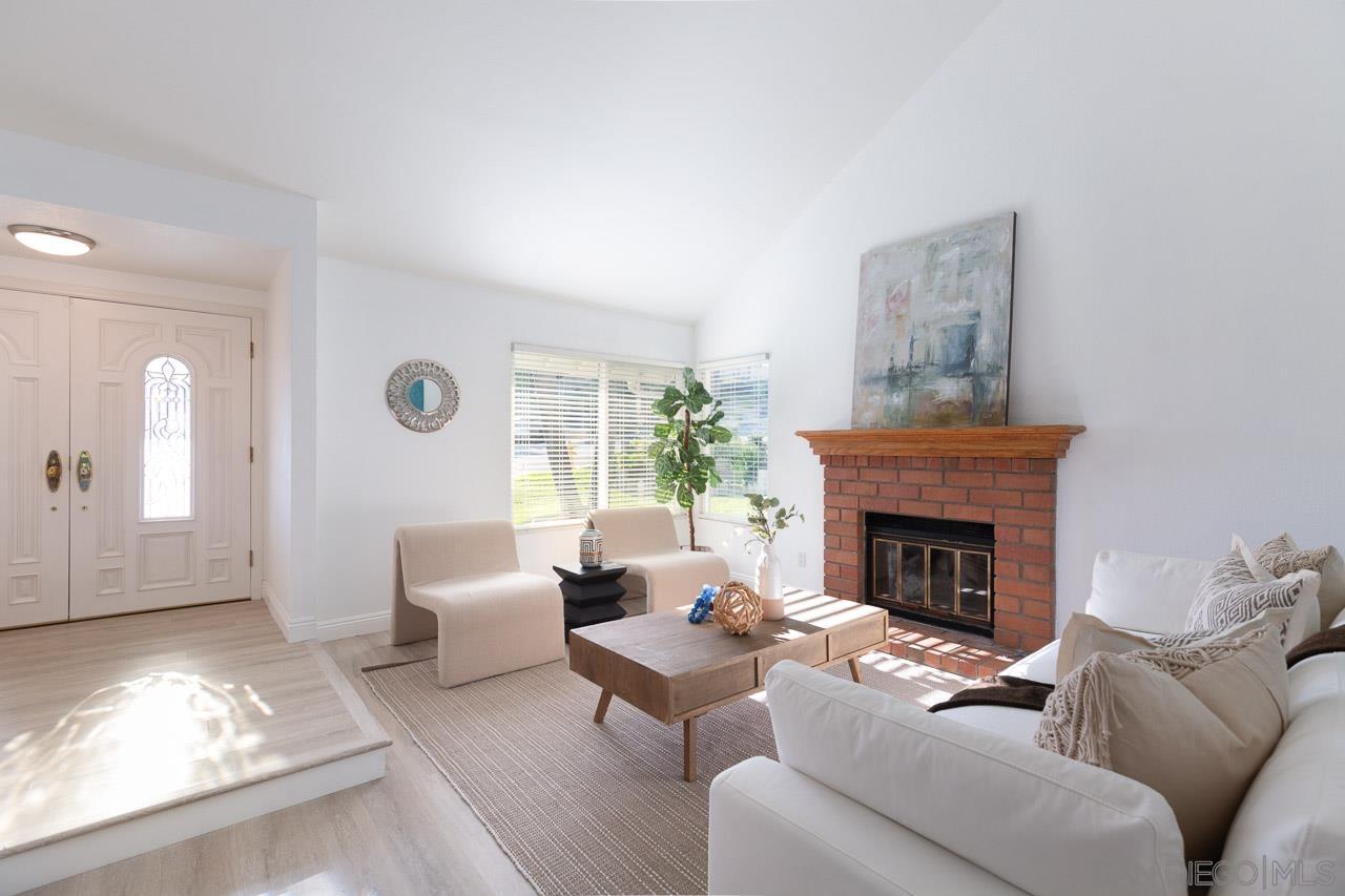 Detail Gallery Image 5 of 40 For 2921  Estancia, San Clemente,  CA 92673 - 3 Beds | 3 Baths