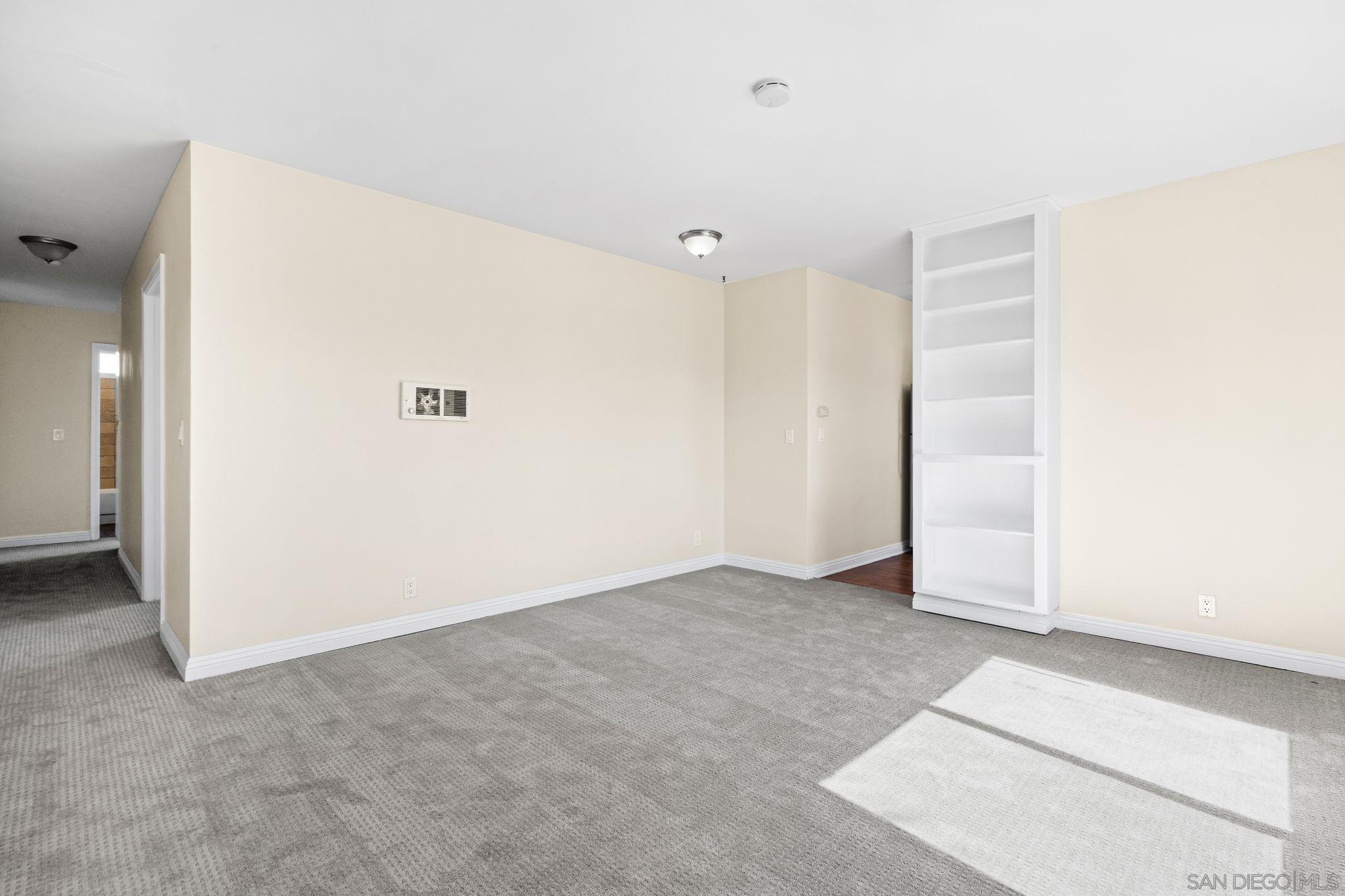 Detail Gallery Image 4 of 23 For 4414  37th St, San Diego,  CA 92116 - – Beds | – Baths