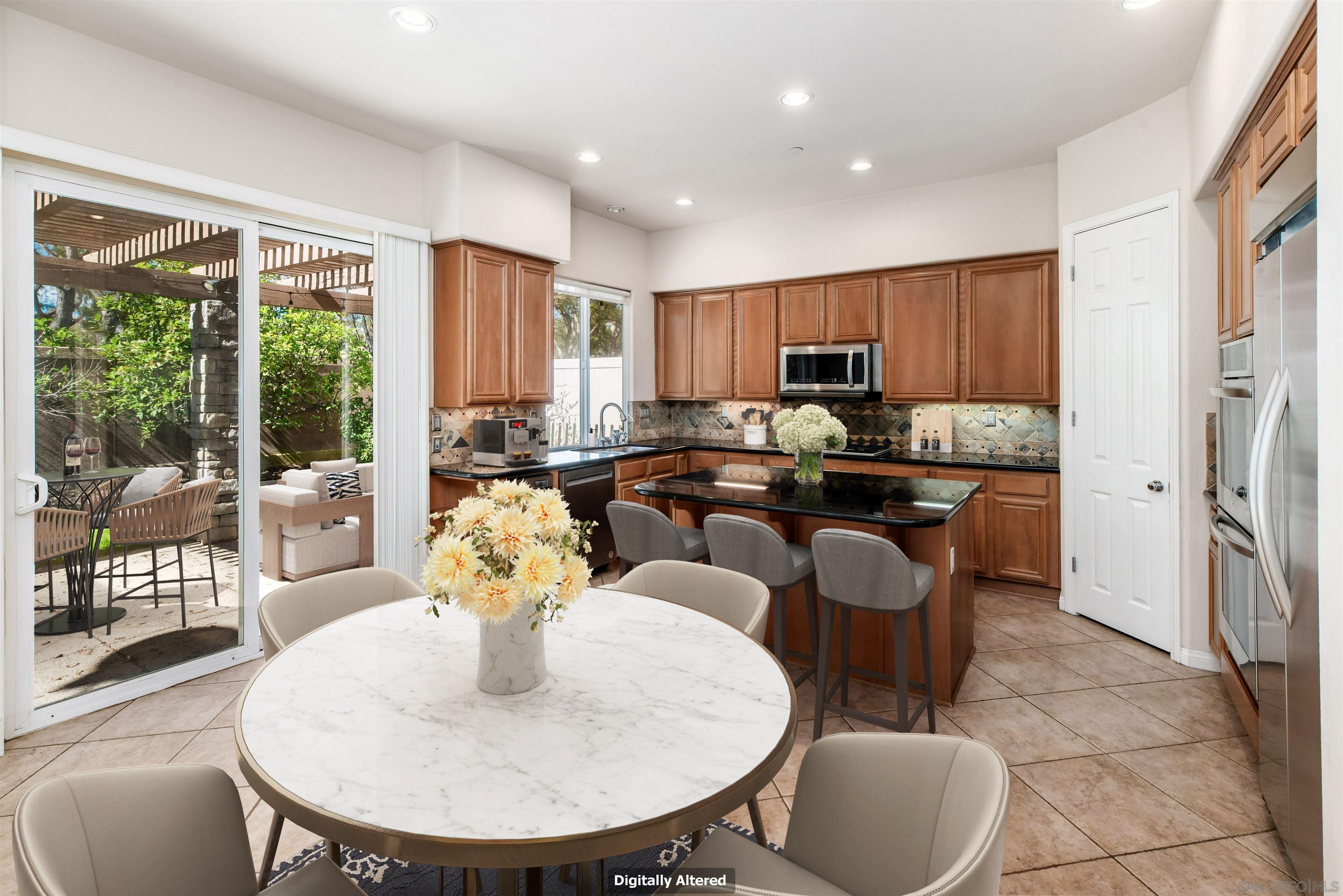 Detail Gallery Image 7 of 22 For 16244  Palomino Mesa Ct., San Diego,  CA 92127 - 5 Beds | 3 Baths