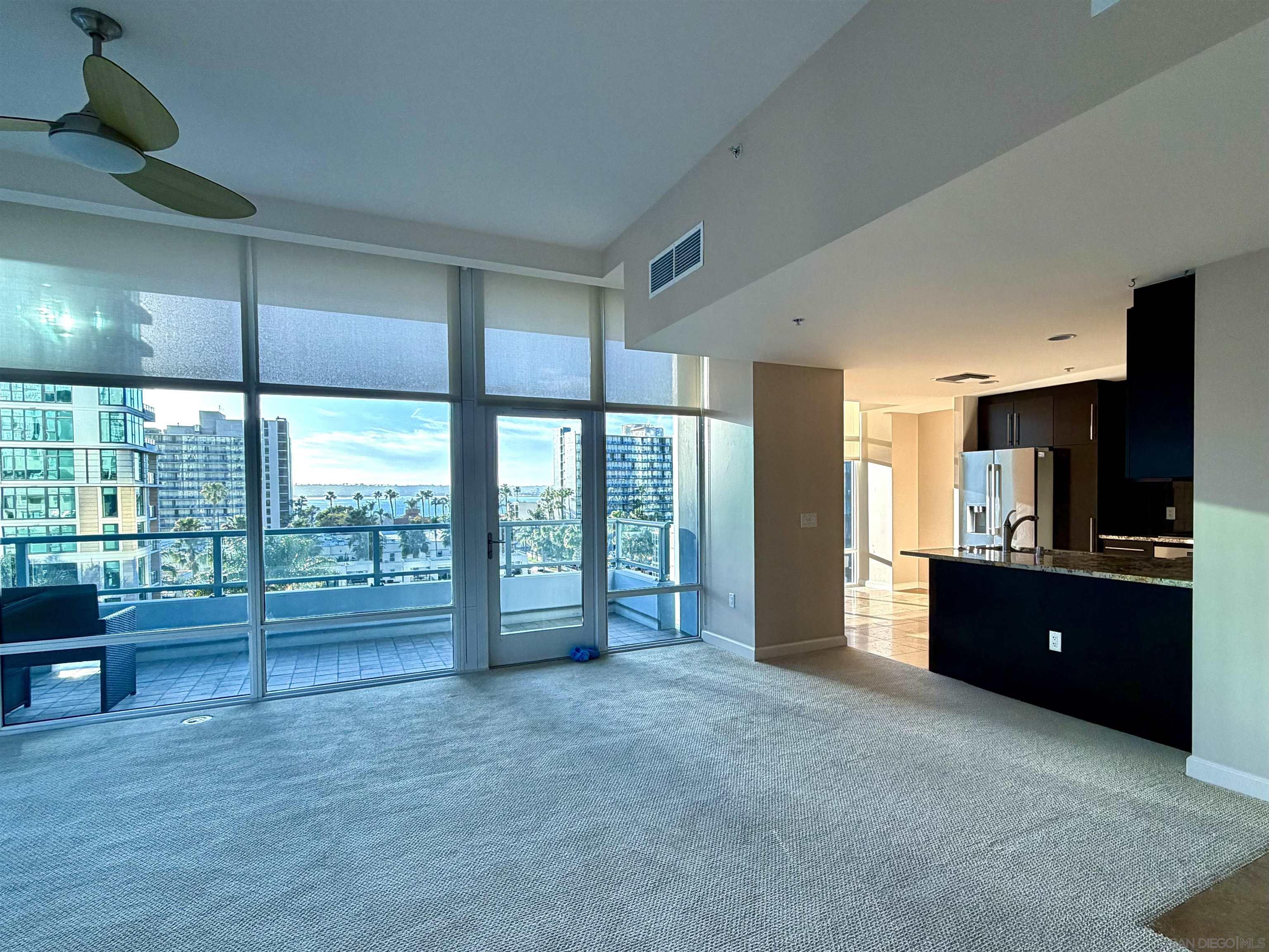 Detail Gallery Image 4 of 13 For 1262  Kettner   706, San Diego,  CA 92101 - 2 Beds | 2 Baths