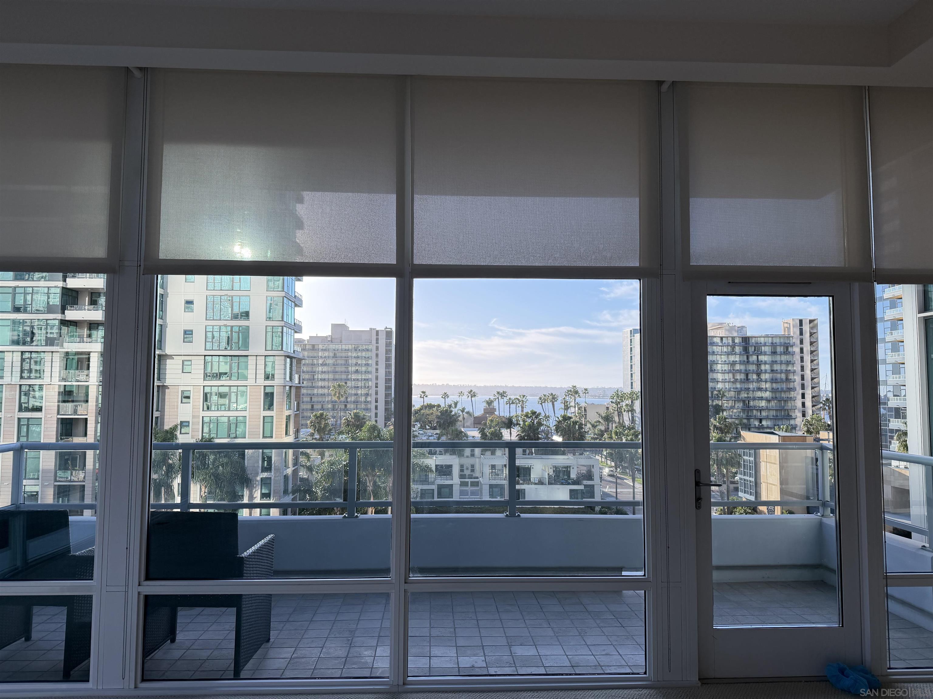 Detail Gallery Image 5 of 13 For 1262  Kettner   706, San Diego,  CA 92101 - 2 Beds | 2 Baths