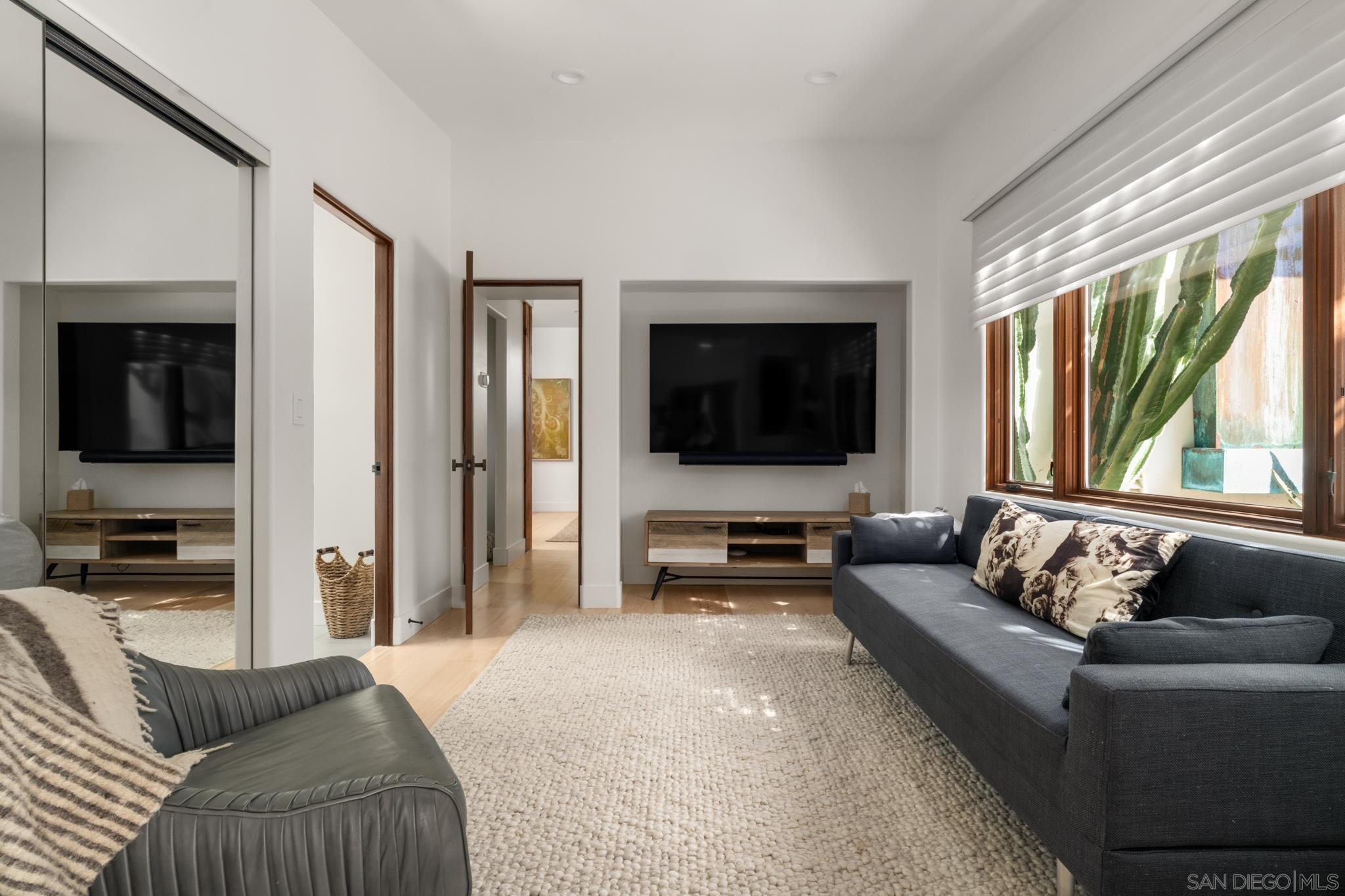 Detail Gallery Image 15 of 30 For 1370  Neptune, Encinitas,  CA 92024 - 4 Beds | 4/1 Baths