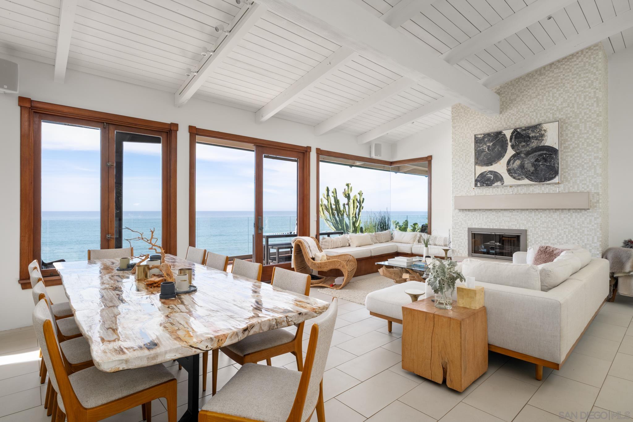 Detail Gallery Image 18 of 30 For 1370  Neptune, Encinitas,  CA 92024 - 4 Beds | 4/1 Baths