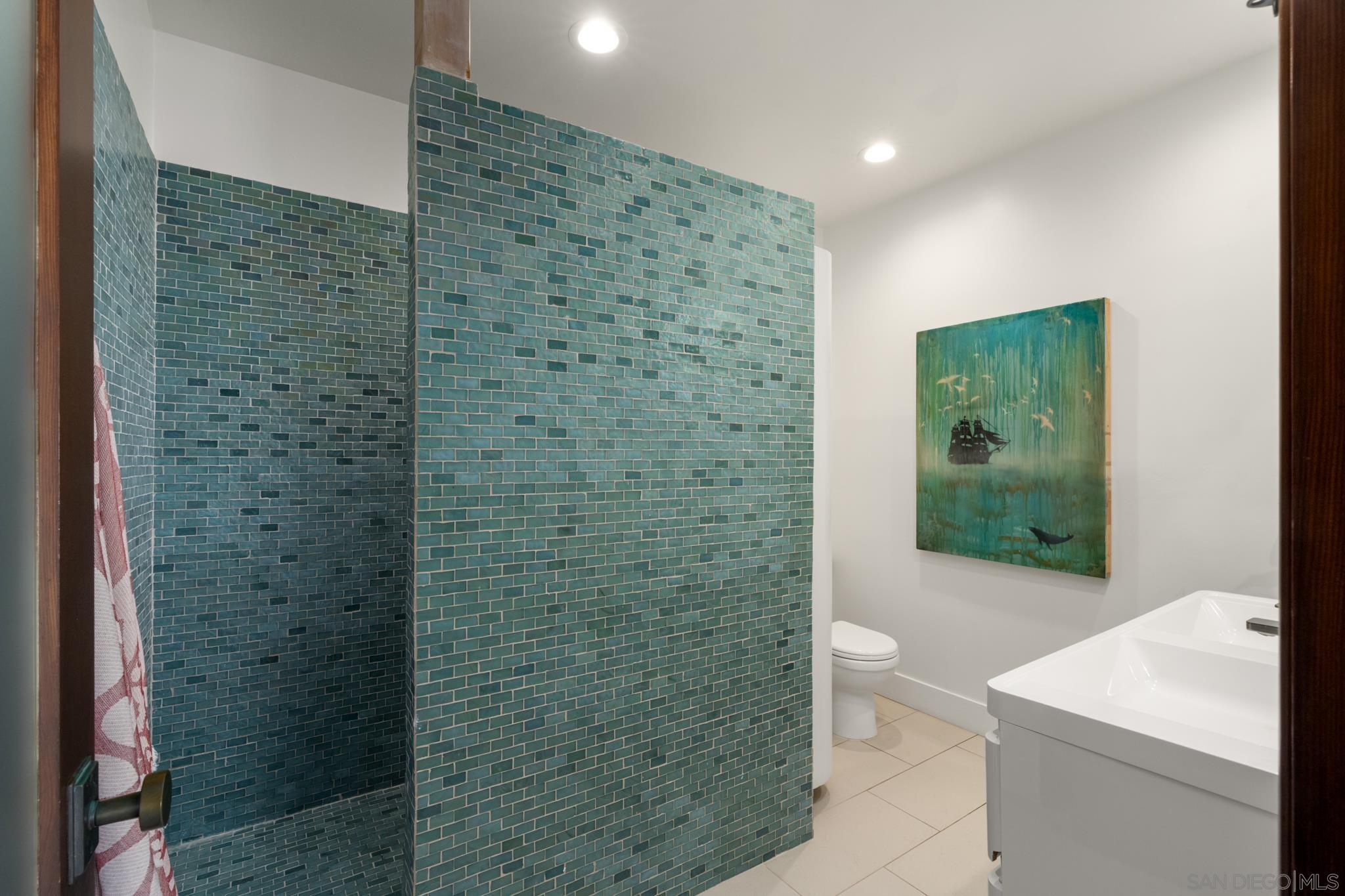 Detail Gallery Image 25 of 30 For 1370  Neptune, Encinitas,  CA 92024 - 4 Beds | 4/1 Baths