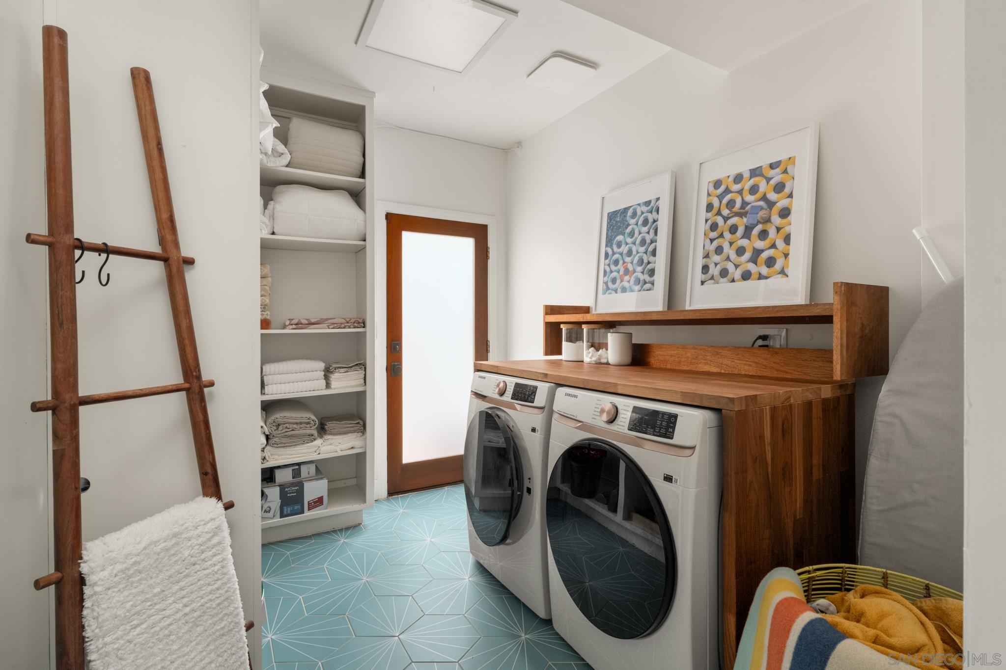 Detail Gallery Image 26 of 30 For 1370  Neptune, Encinitas,  CA 92024 - 4 Beds | 4/1 Baths