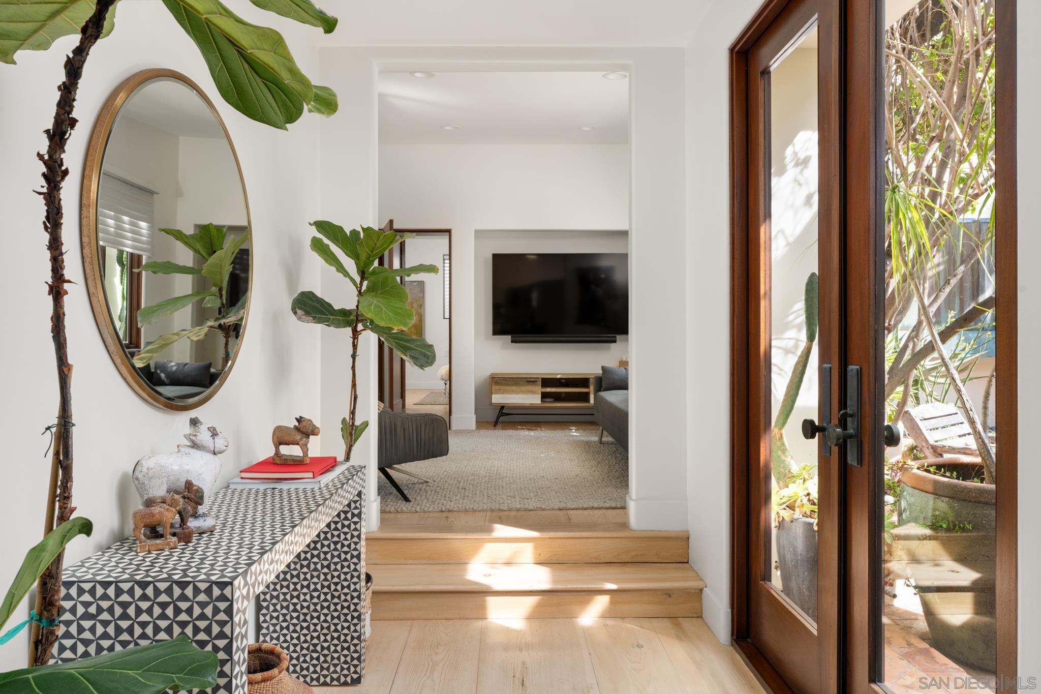 Detail Gallery Image 27 of 30 For 1370  Neptune, Encinitas,  CA 92024 - 4 Beds | 4/1 Baths