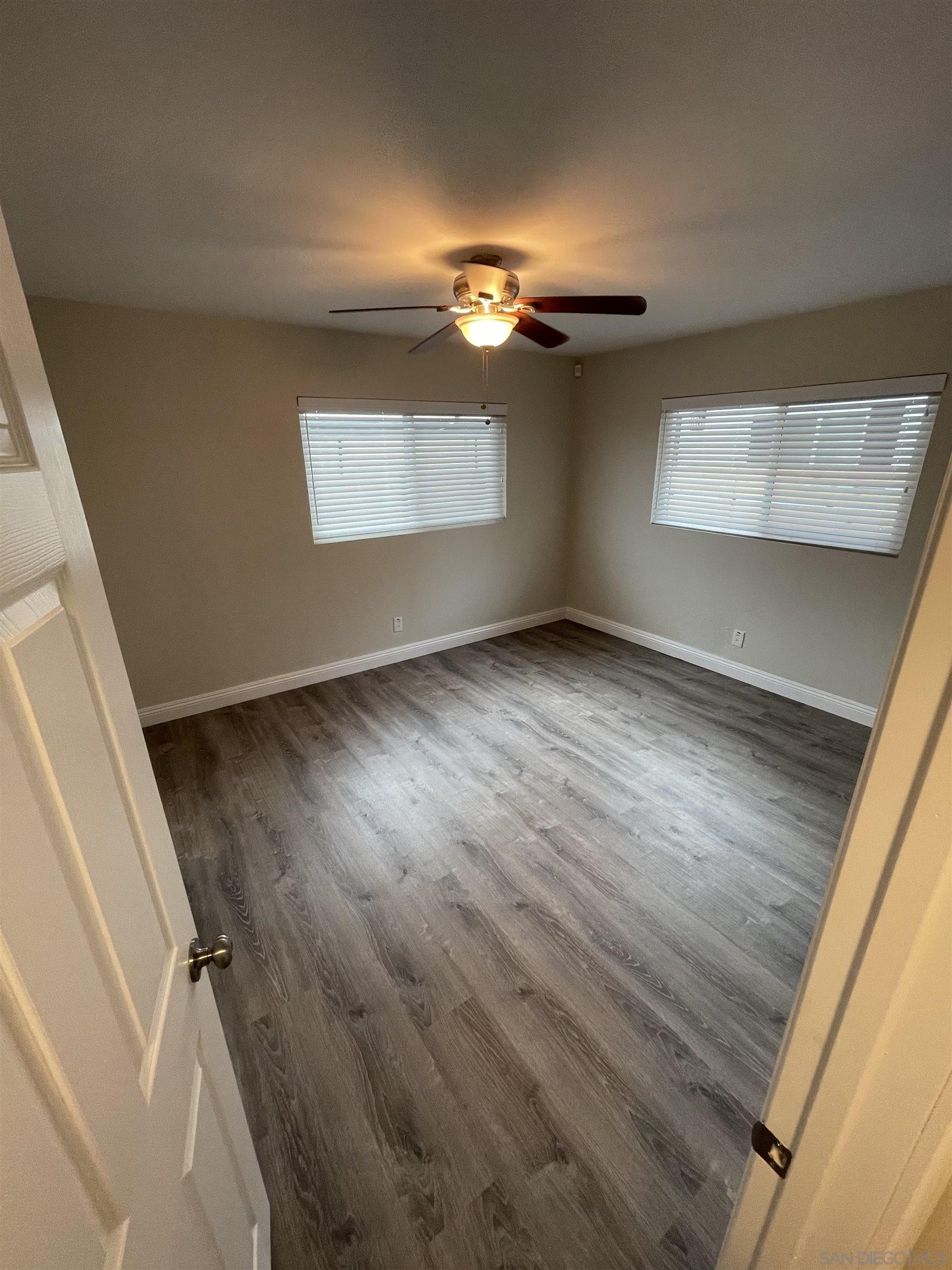 Detail Gallery Image 11 of 22 For 1096  Grove Avenue, Imperial Beach,  CA 91932 - – Beds | – Baths