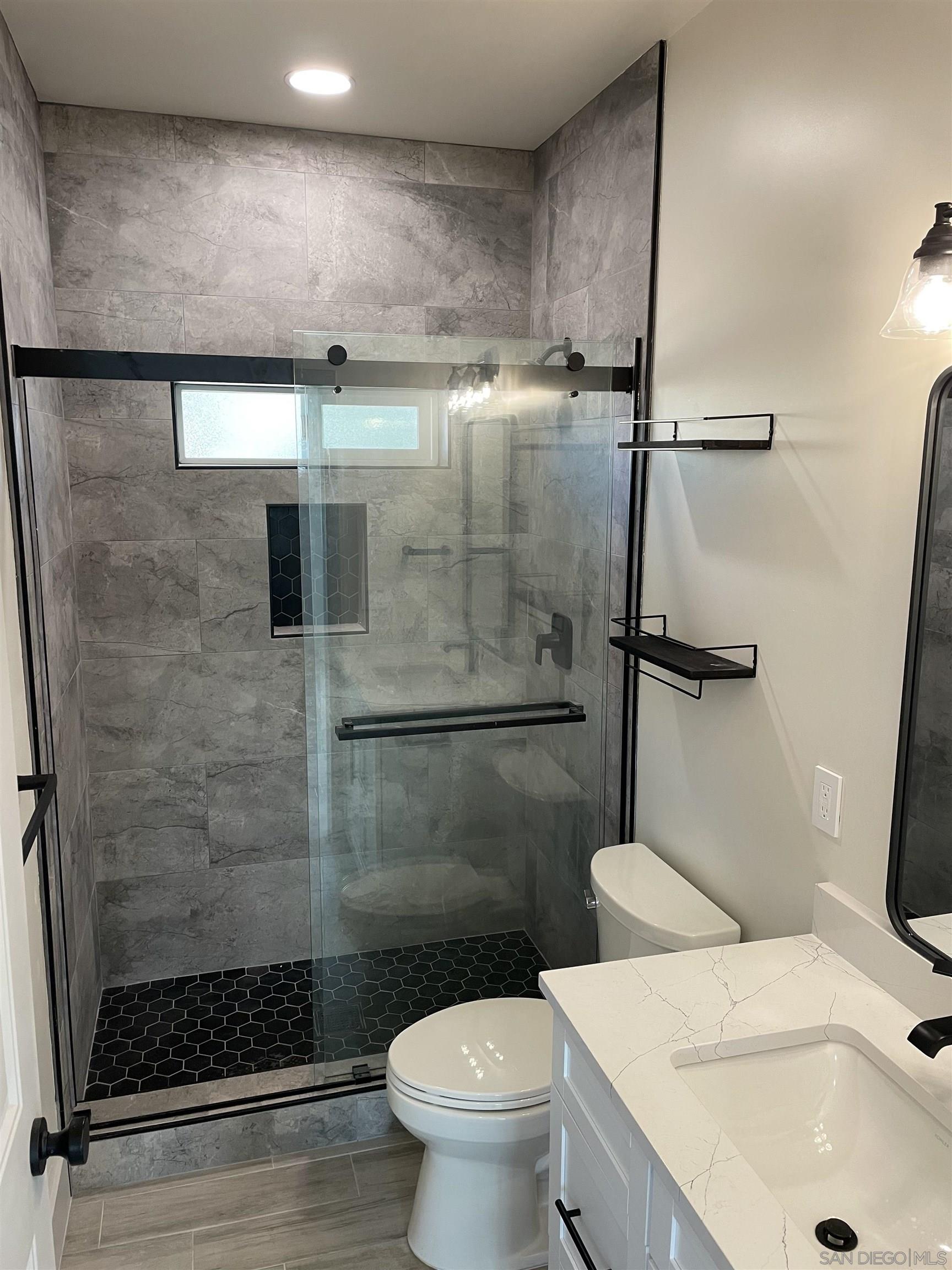 Detail Gallery Image 16 of 22 For 1096  Grove Avenue, Imperial Beach,  CA 91932 - – Beds | – Baths