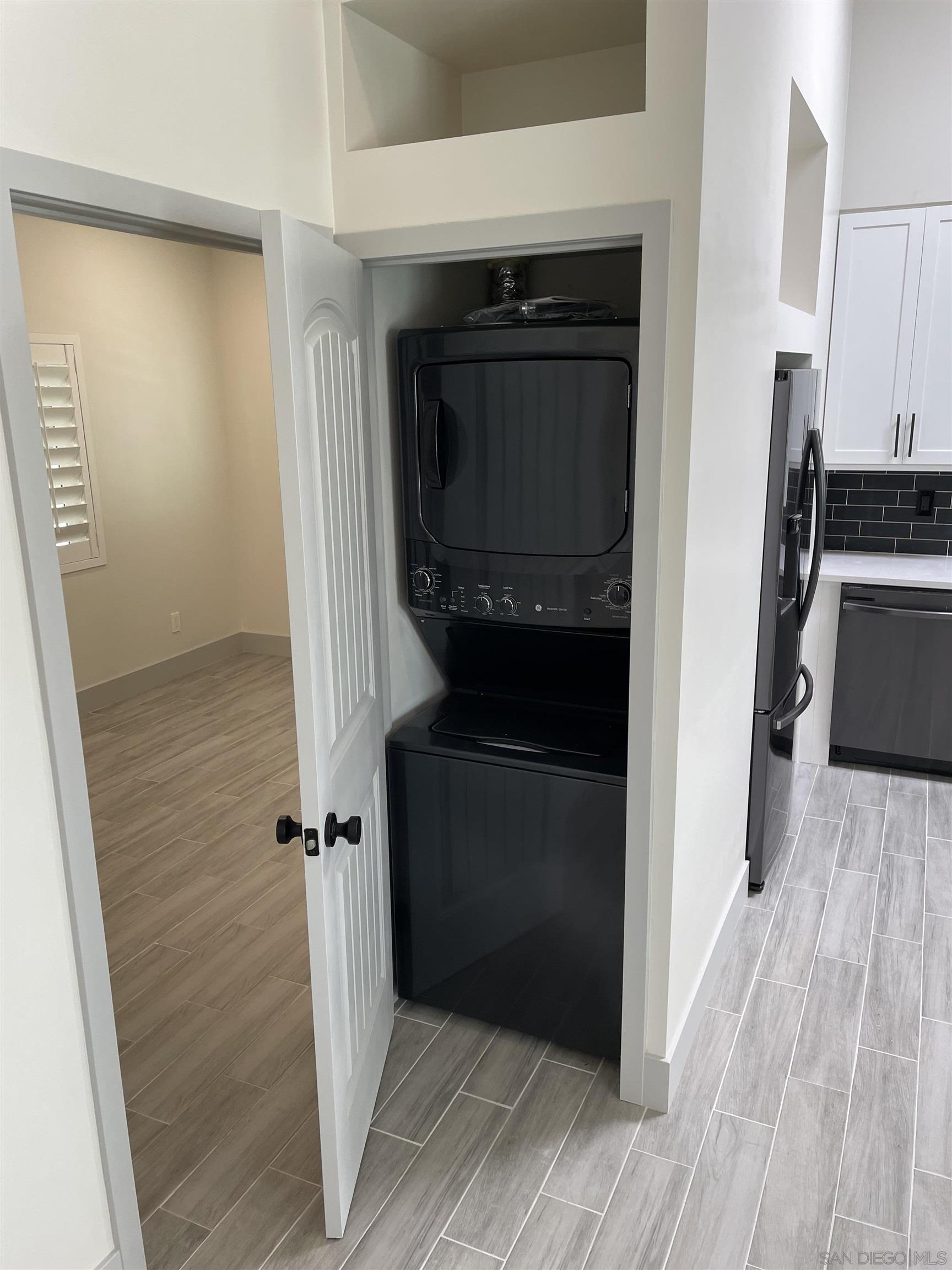 Detail Gallery Image 18 of 22 For 1096  Grove Avenue, Imperial Beach,  CA 91932 - – Beds | – Baths