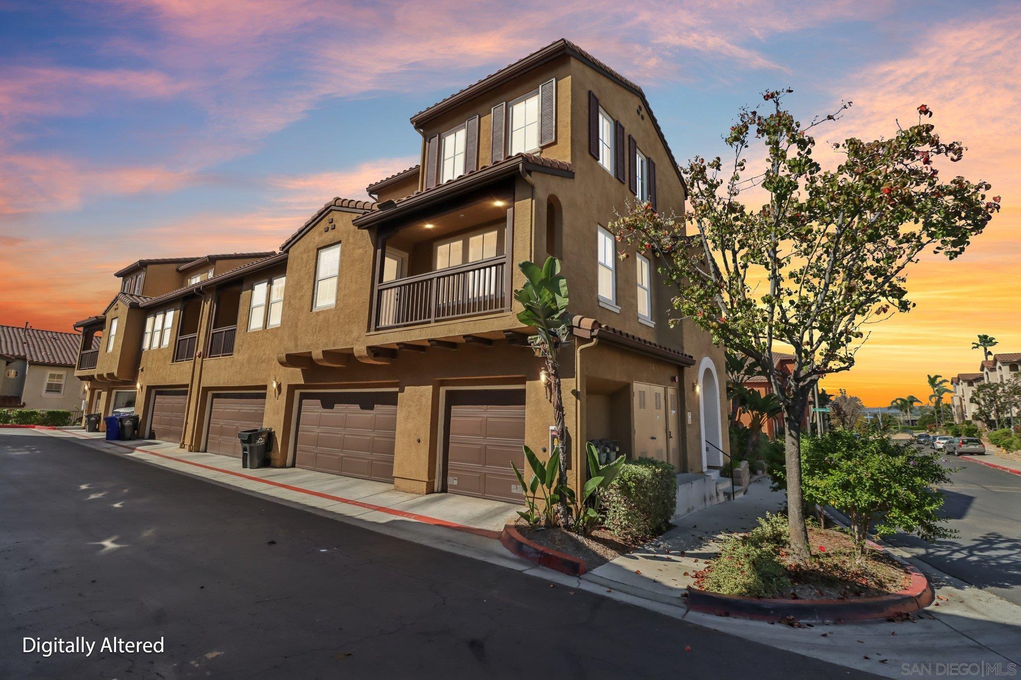 Detail Gallery Image 2 of 41 For 7895  via Montebello  #1,  San Diego,  CA 92129 - 2 Beds | 1/1 Baths