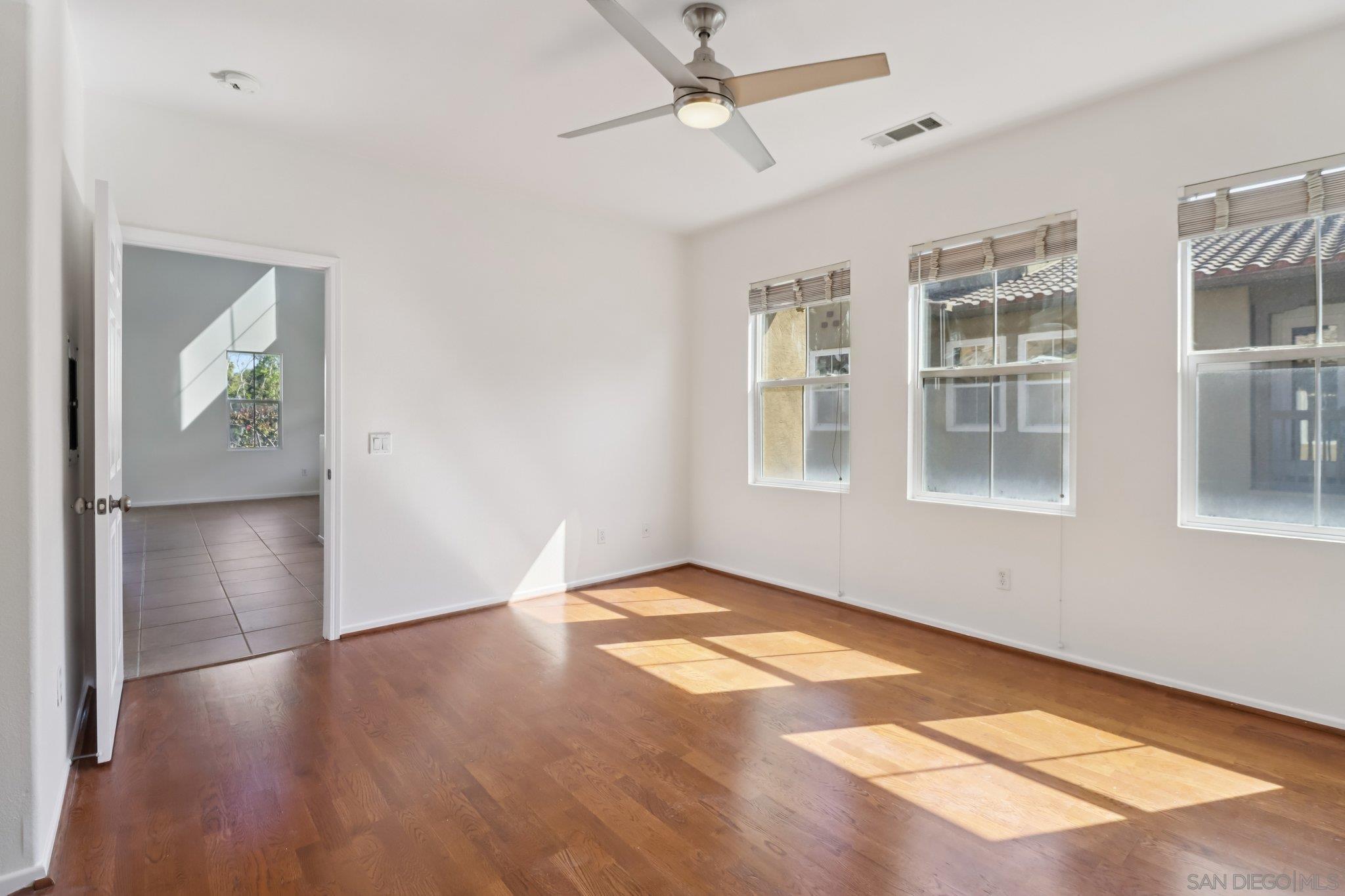 Detail Gallery Image 17 of 41 For 7895  via Montebello  #1,  San Diego,  CA 92129 - 2 Beds | 1/1 Baths