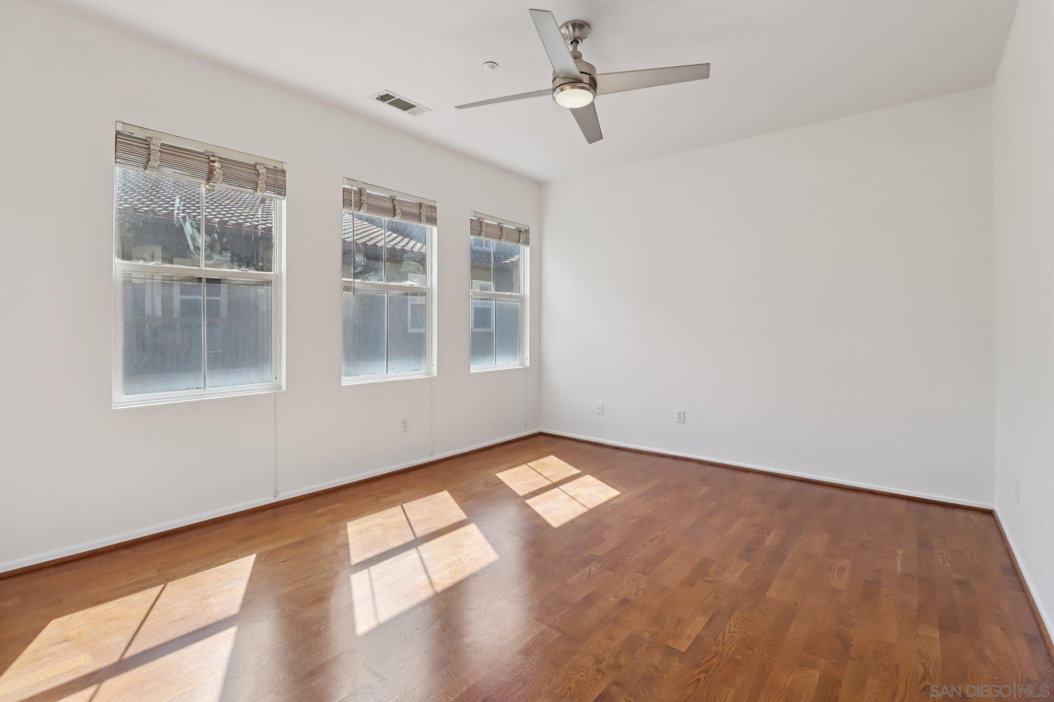 Detail Gallery Image 18 of 41 For 7895  via Montebello  #1,  San Diego,  CA 92129 - 2 Beds | 1/1 Baths