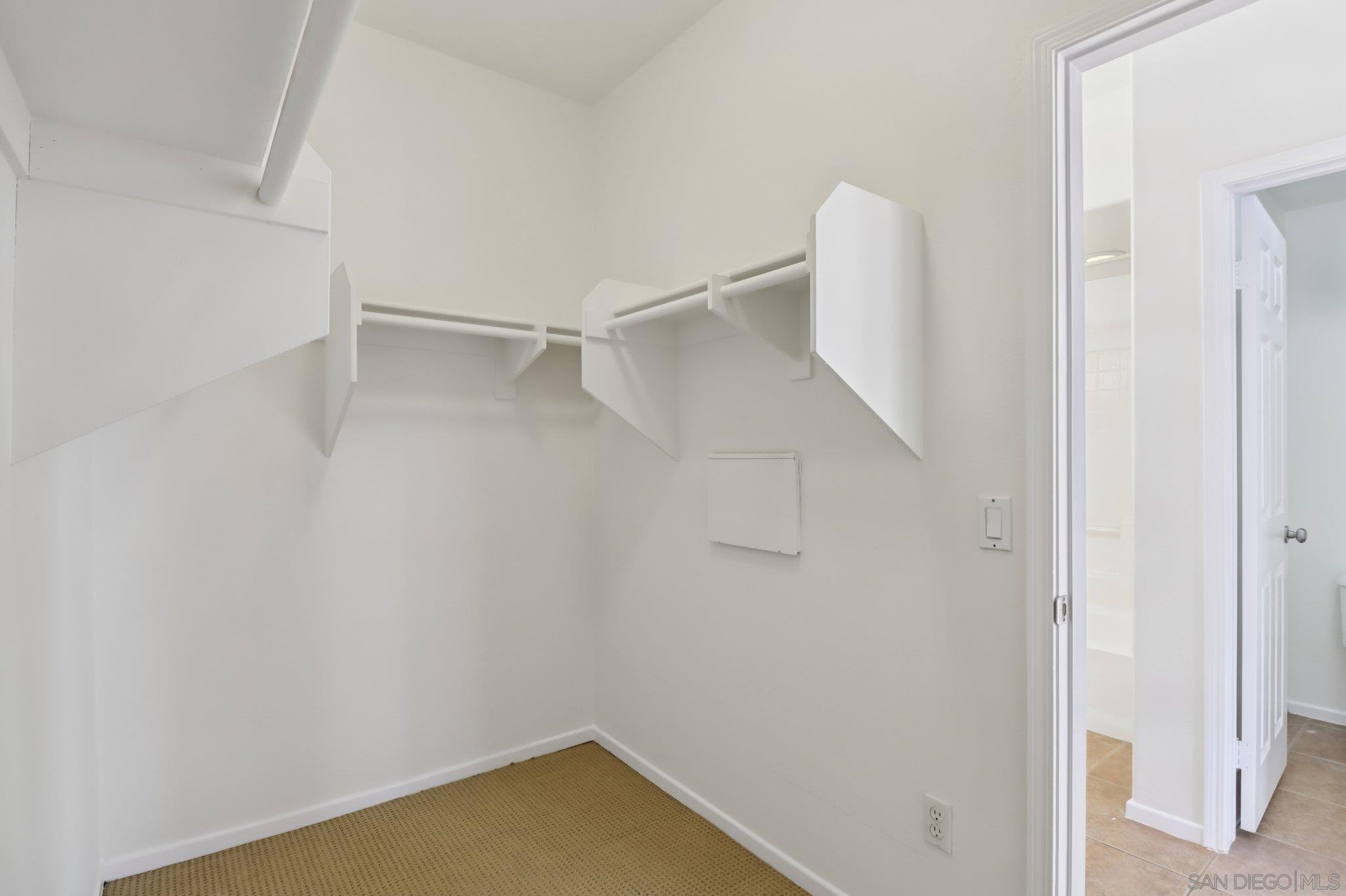 Detail Gallery Image 22 of 41 For 7895  via Montebello  #1,  San Diego,  CA 92129 - 2 Beds | 1/1 Baths