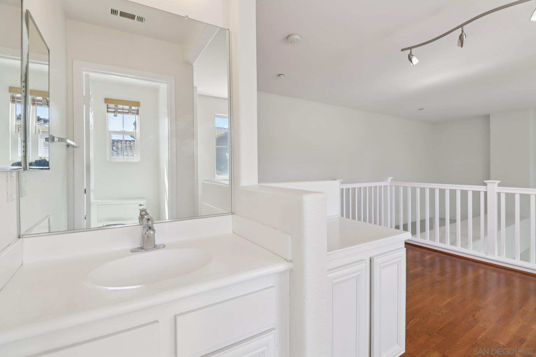 Detail Gallery Image 28 of 41 For 7895  via Montebello  #1,  San Diego,  CA 92129 - 2 Beds | 1/1 Baths