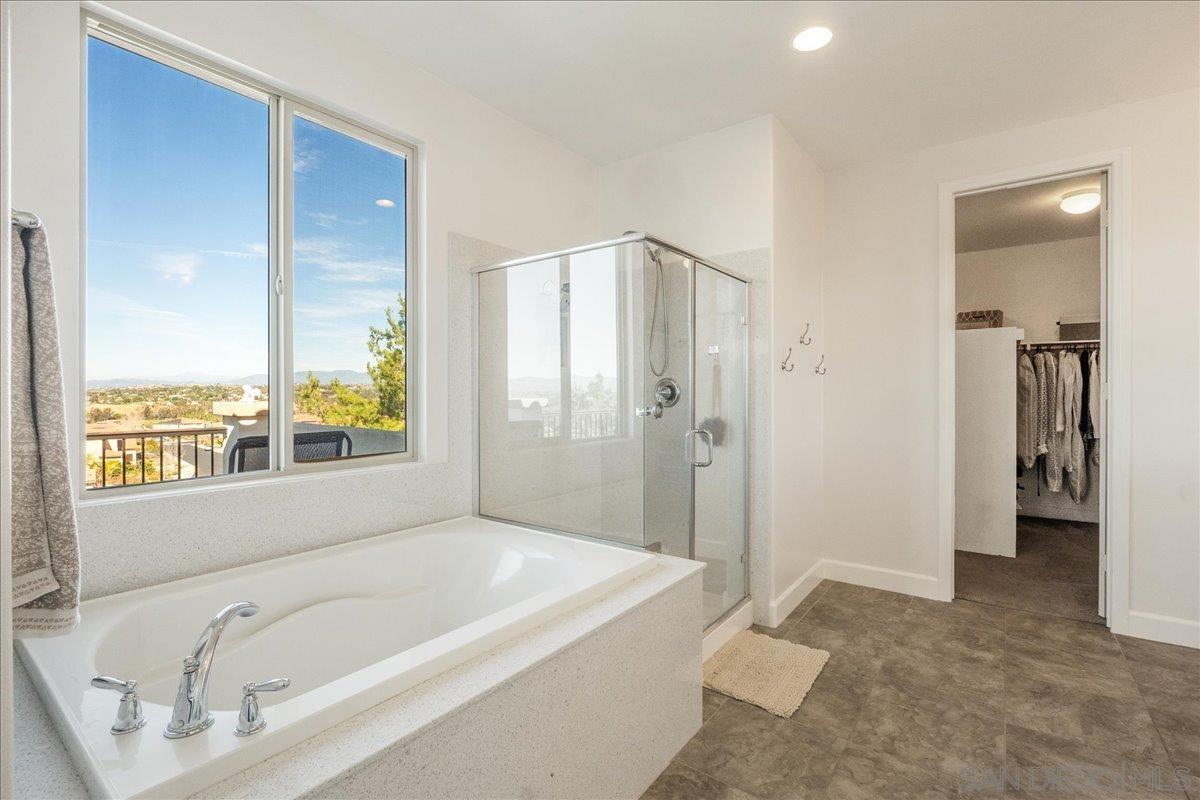 Detail Gallery Image 25 of 43 For 1517  Leonis Pl, Vista,  CA 92083 - 5 Beds | 3/1 Baths