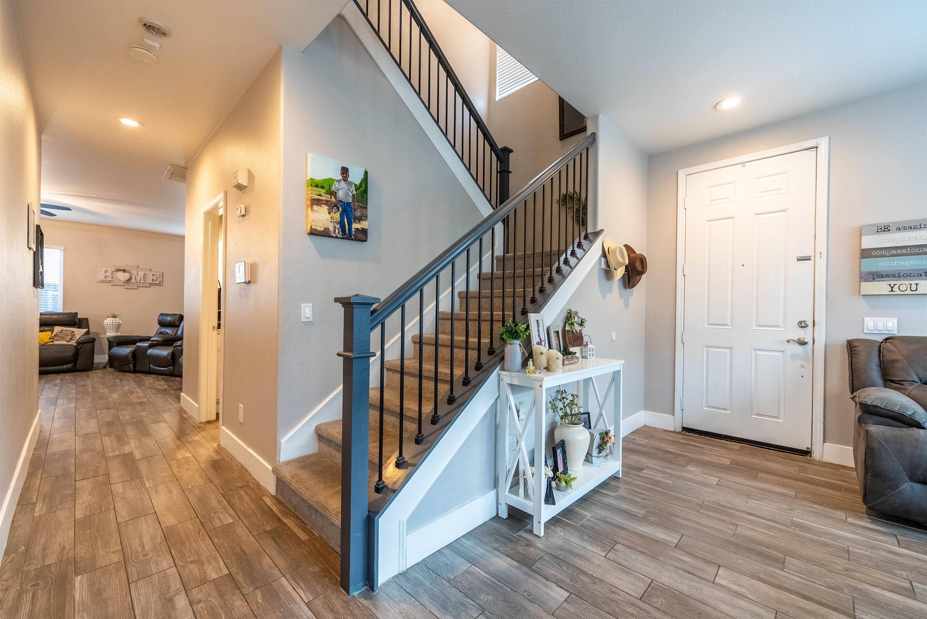 Detail Gallery Image 17 of 40 For 226  Quail Run Dr, El Centro,  CA 92243 - 4 Beds | 2/1 Baths